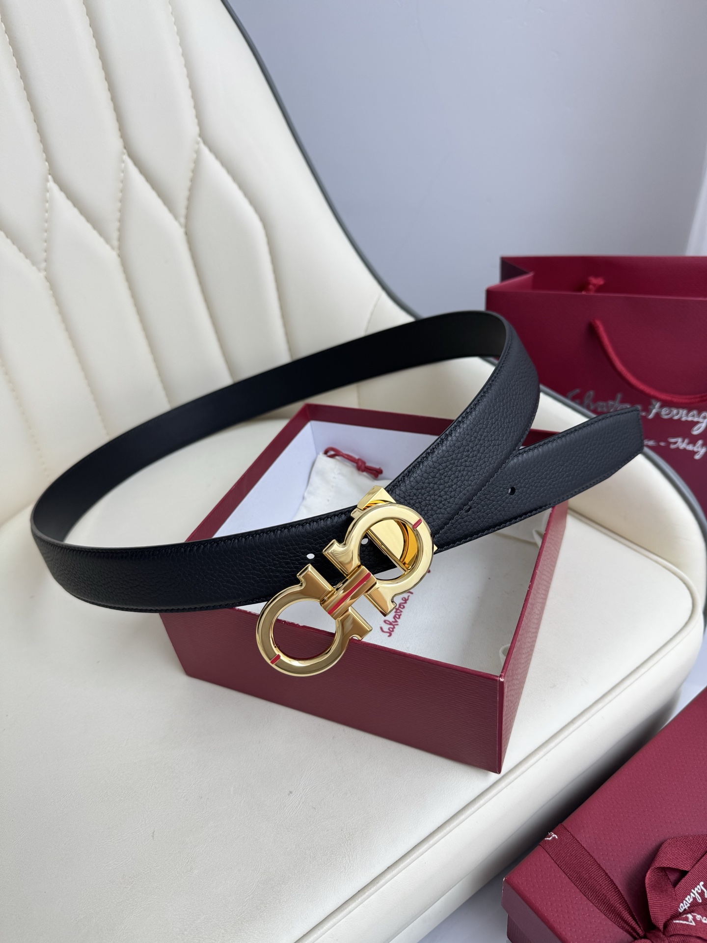 Ferragamo belt-105