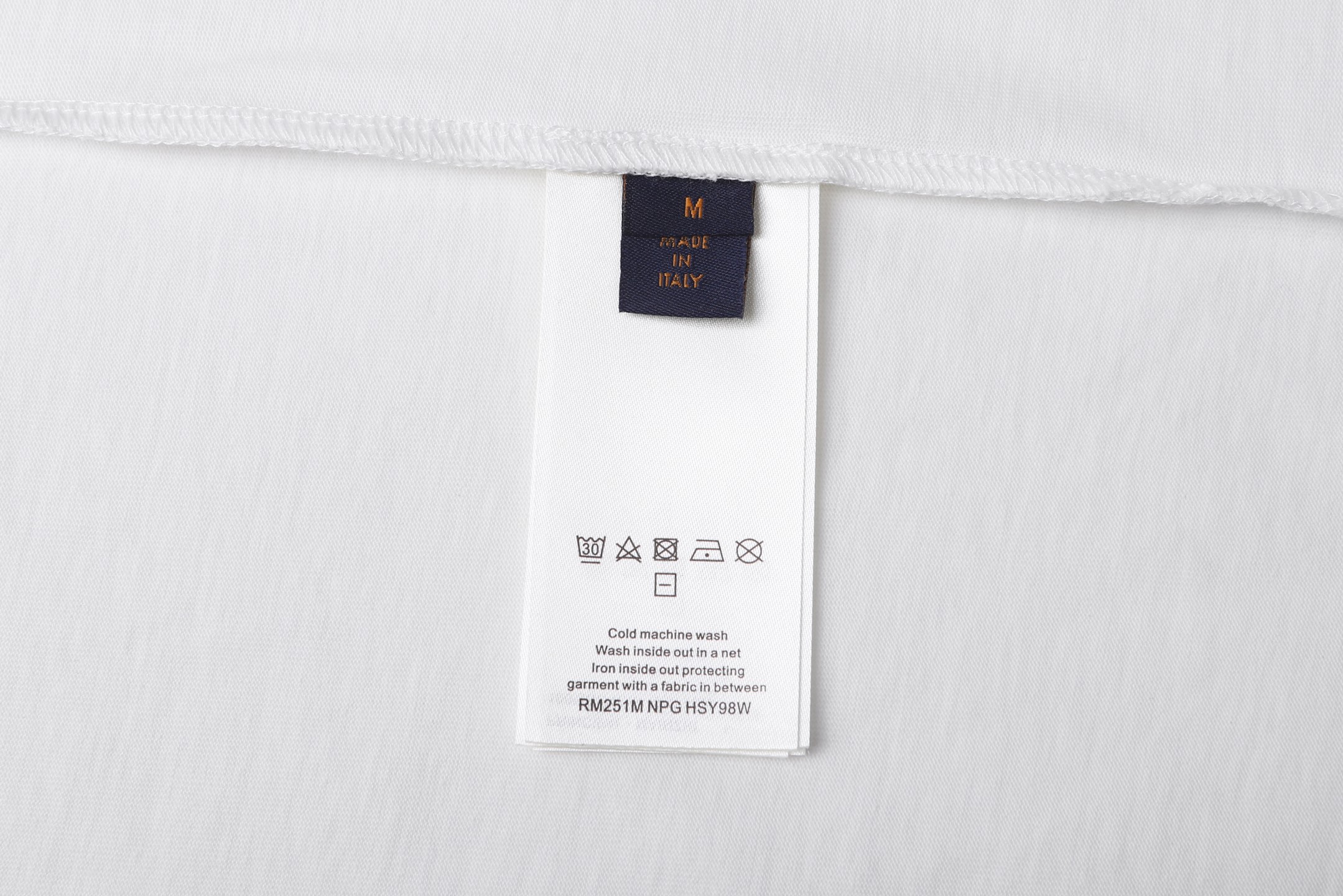 LV clothing-234
