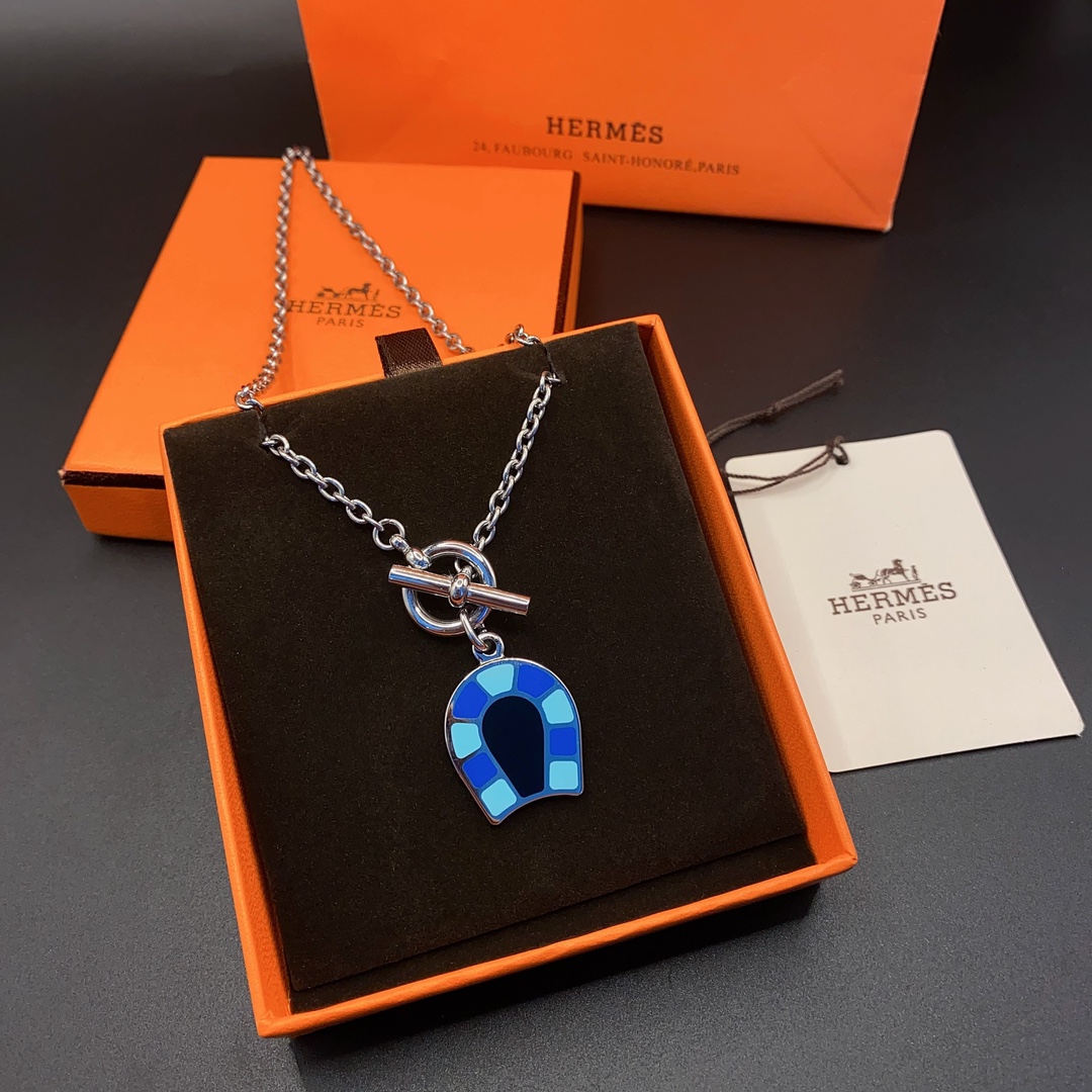 Hermes necklace-41