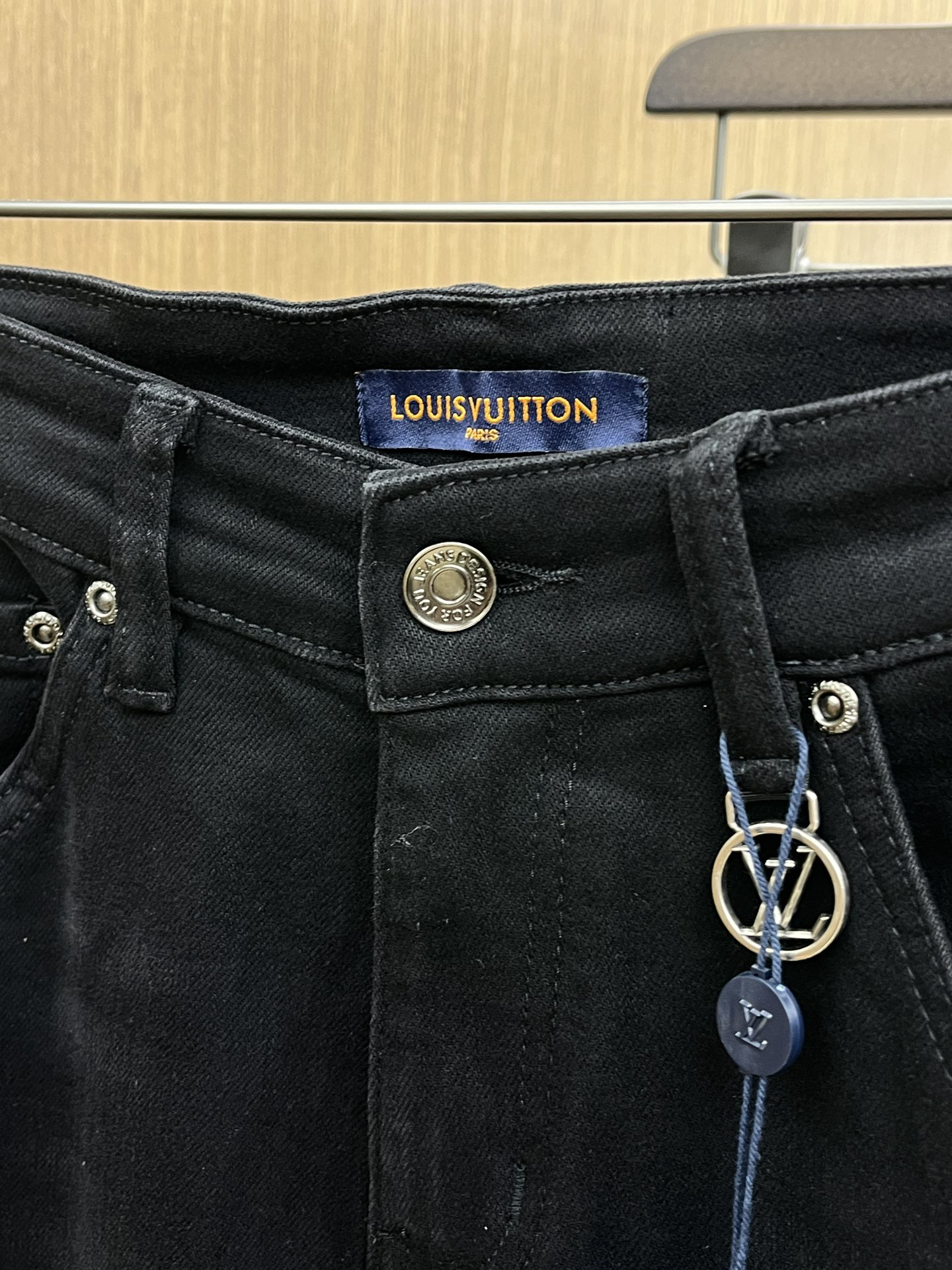 LV Clothing-24