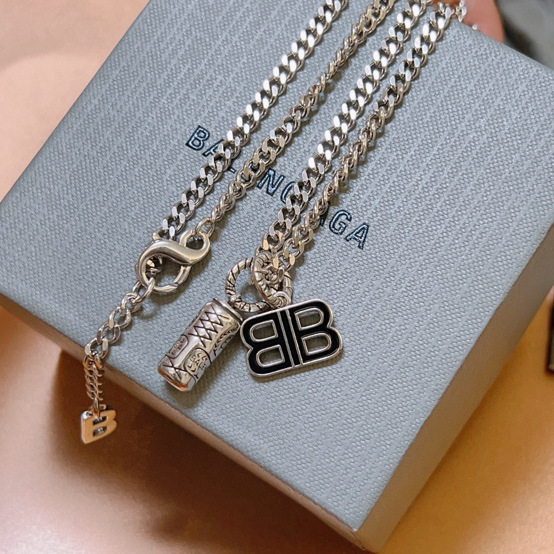 Balenciaga necklace-60