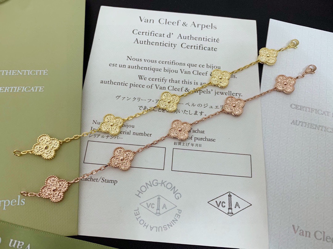 Van Cleef & Arpels Bracelet-54