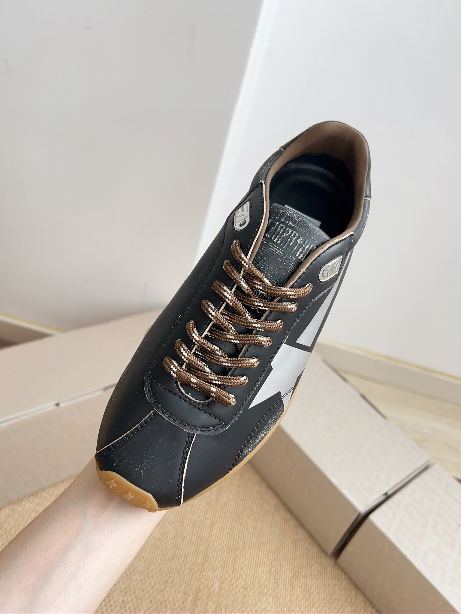 Golden Goose Sneakers-8