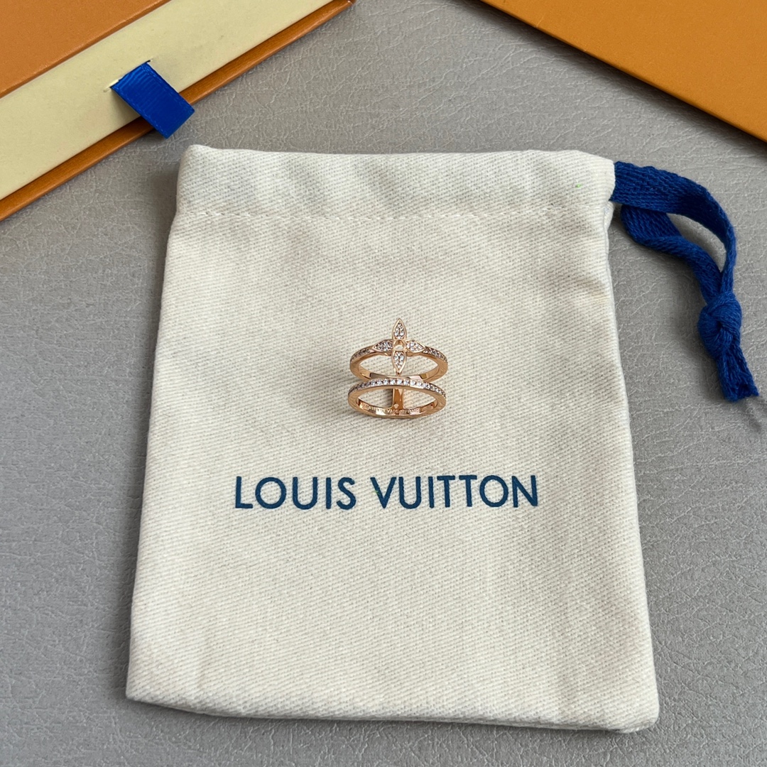 LV ring-32