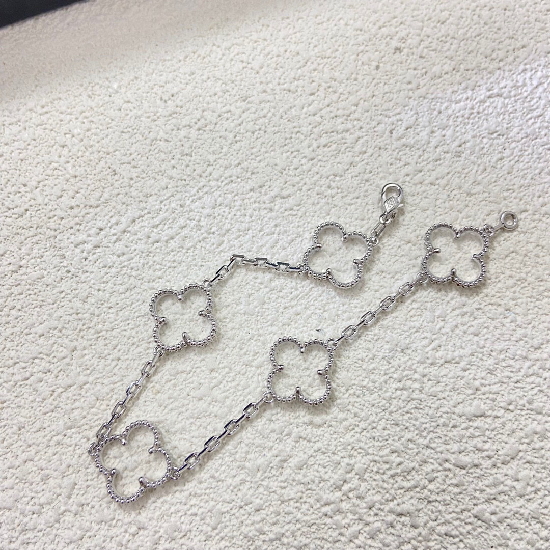 Van Cleef & Arpels Bracelet-58