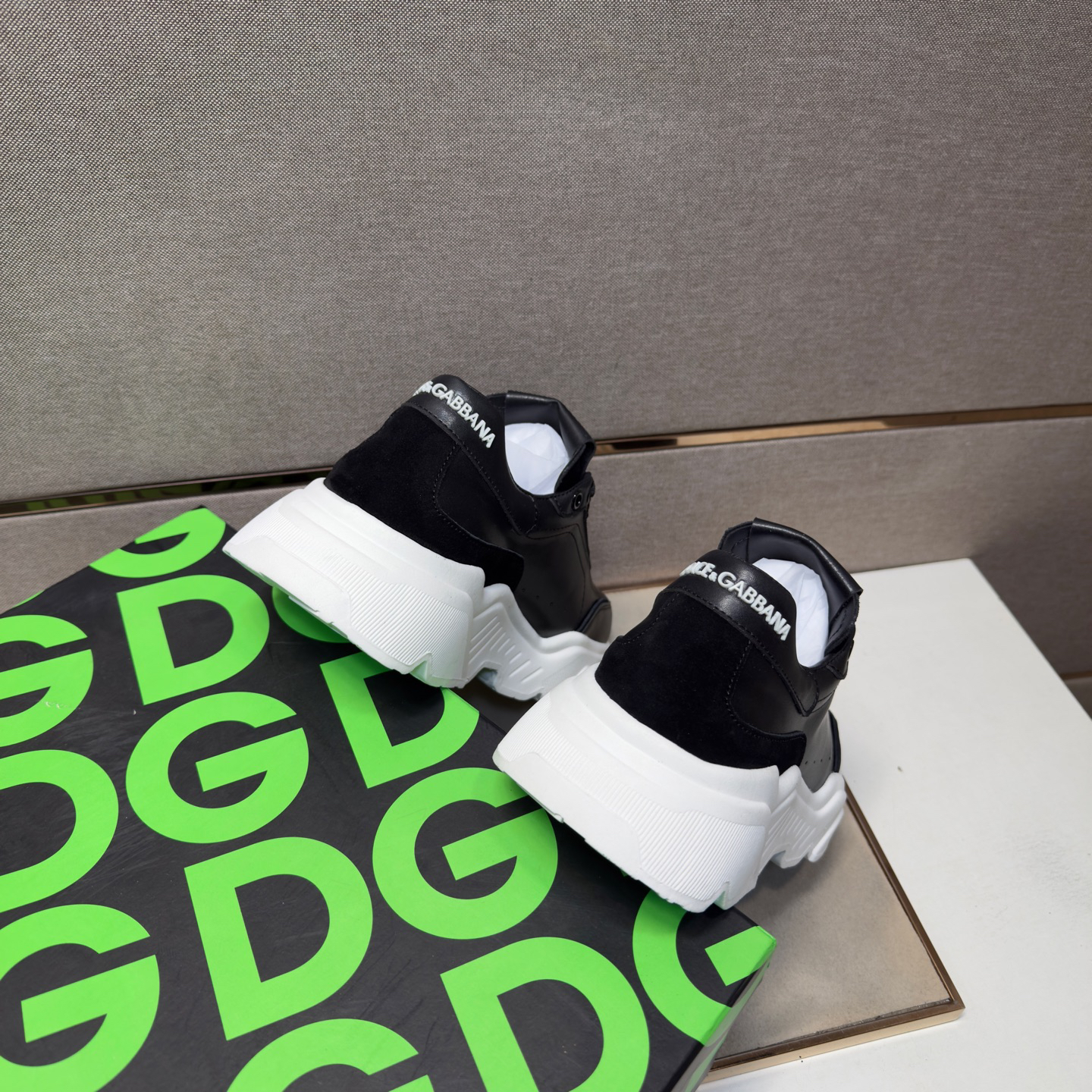 D&G Sneakers-253