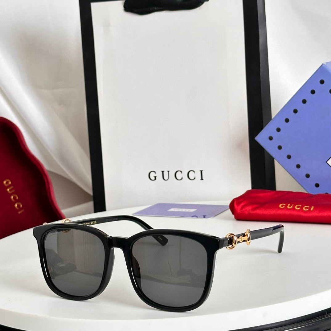 Gucci glasses-24