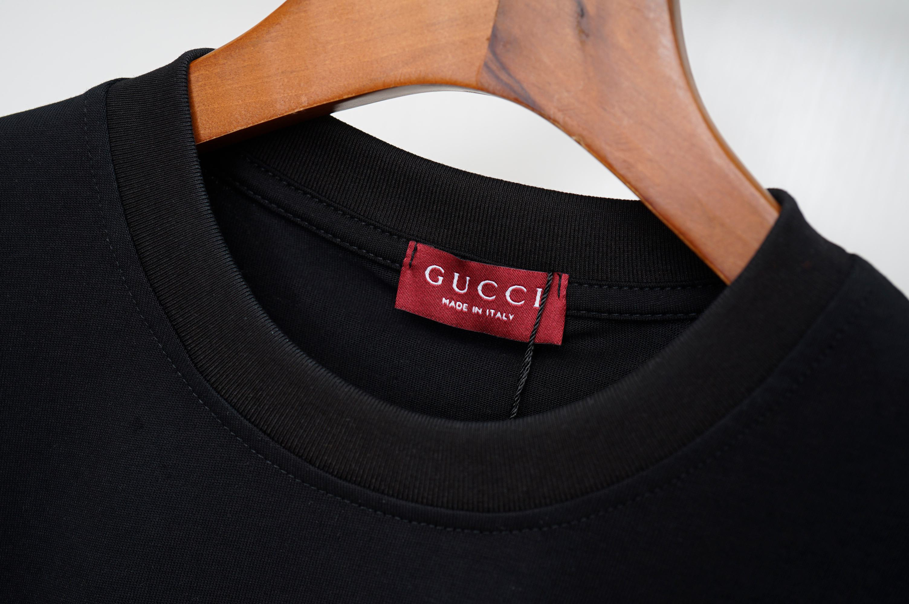 Gucci clothing-41