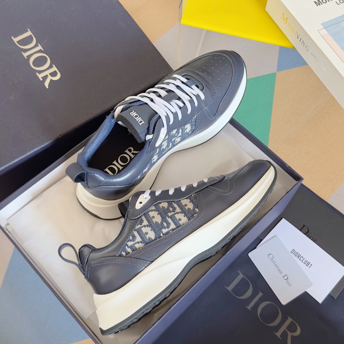 Dior Sneakers-34