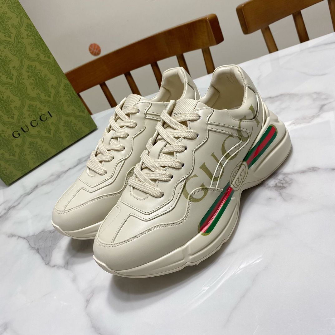 Gucci Sneakers-197