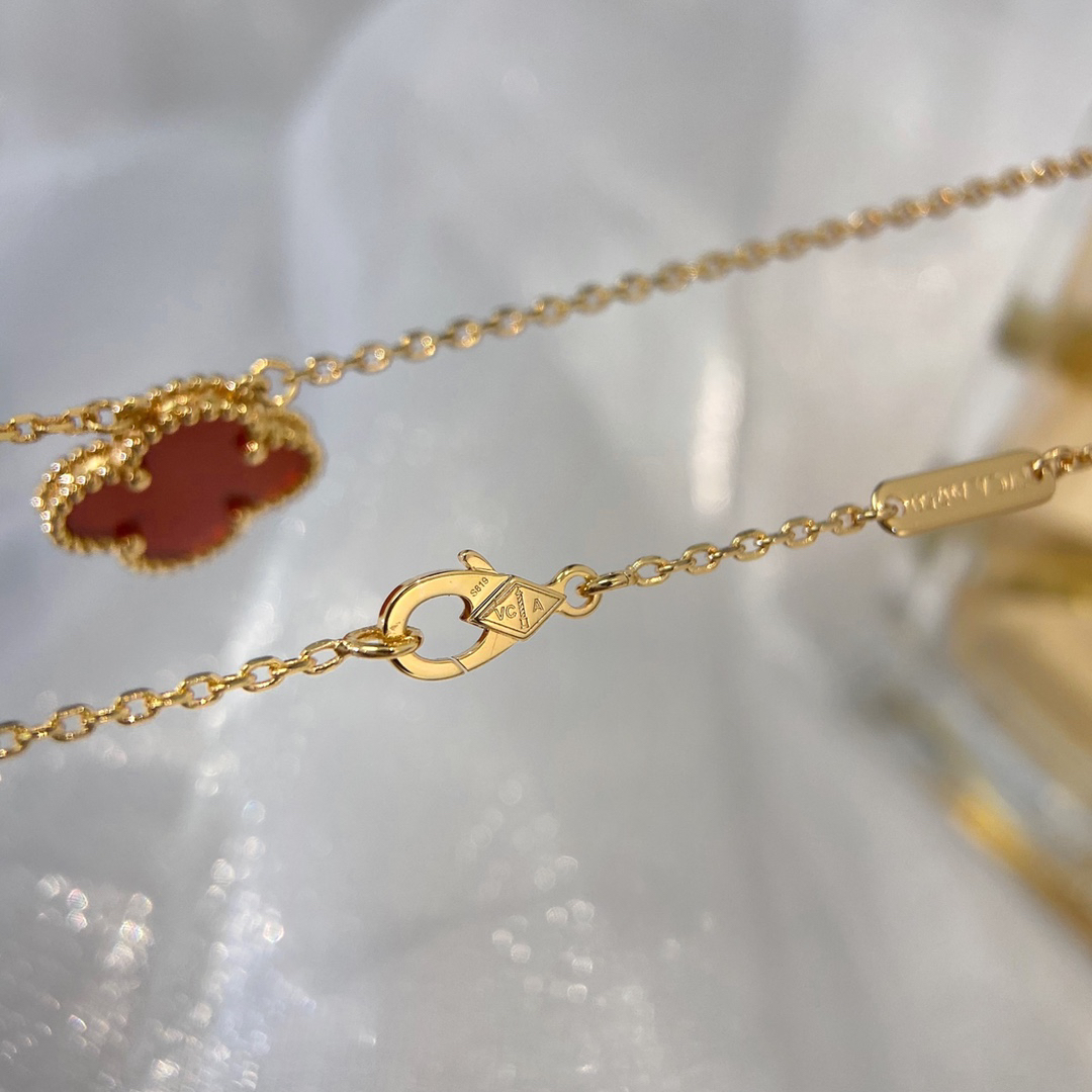 Van Cleef & Arpels necklace-36