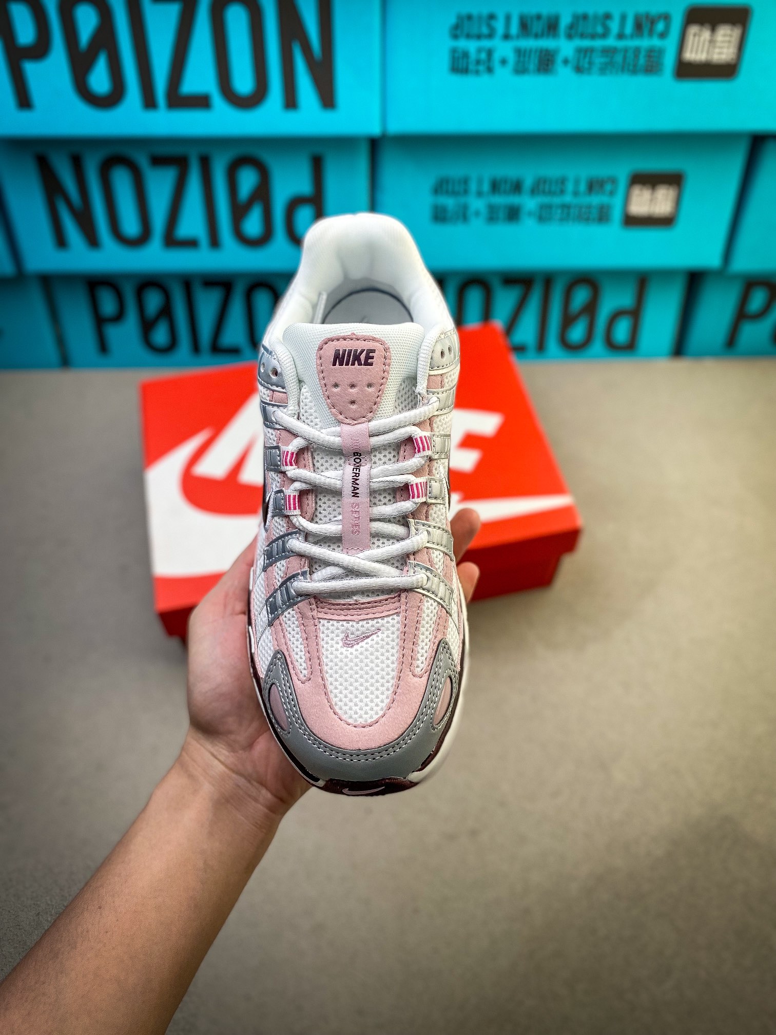 Nike Sneakers-212