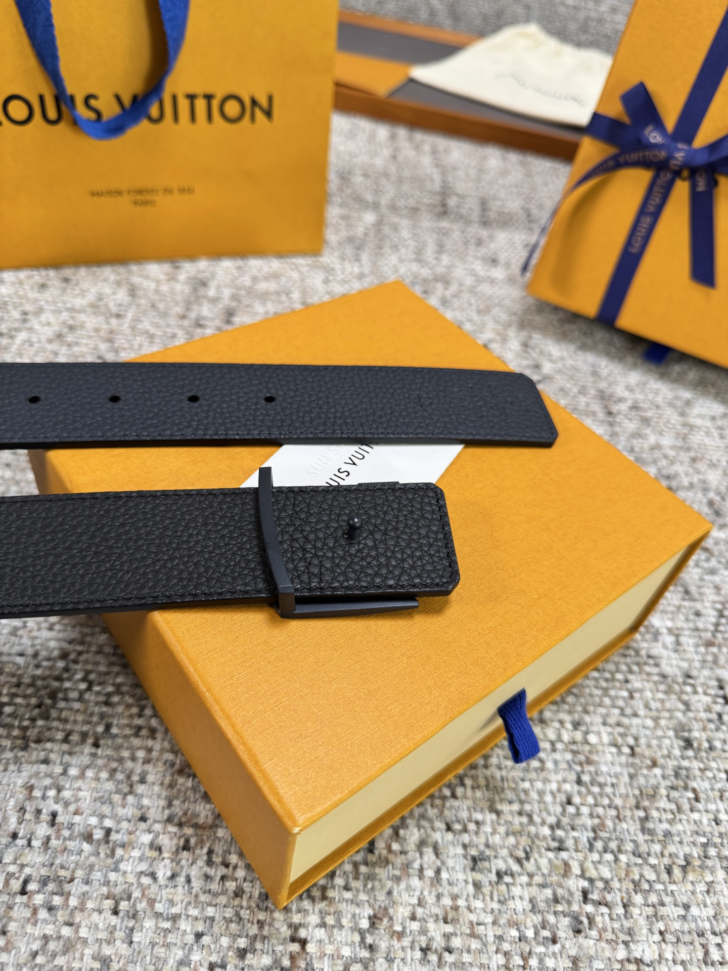 Lv belt-102