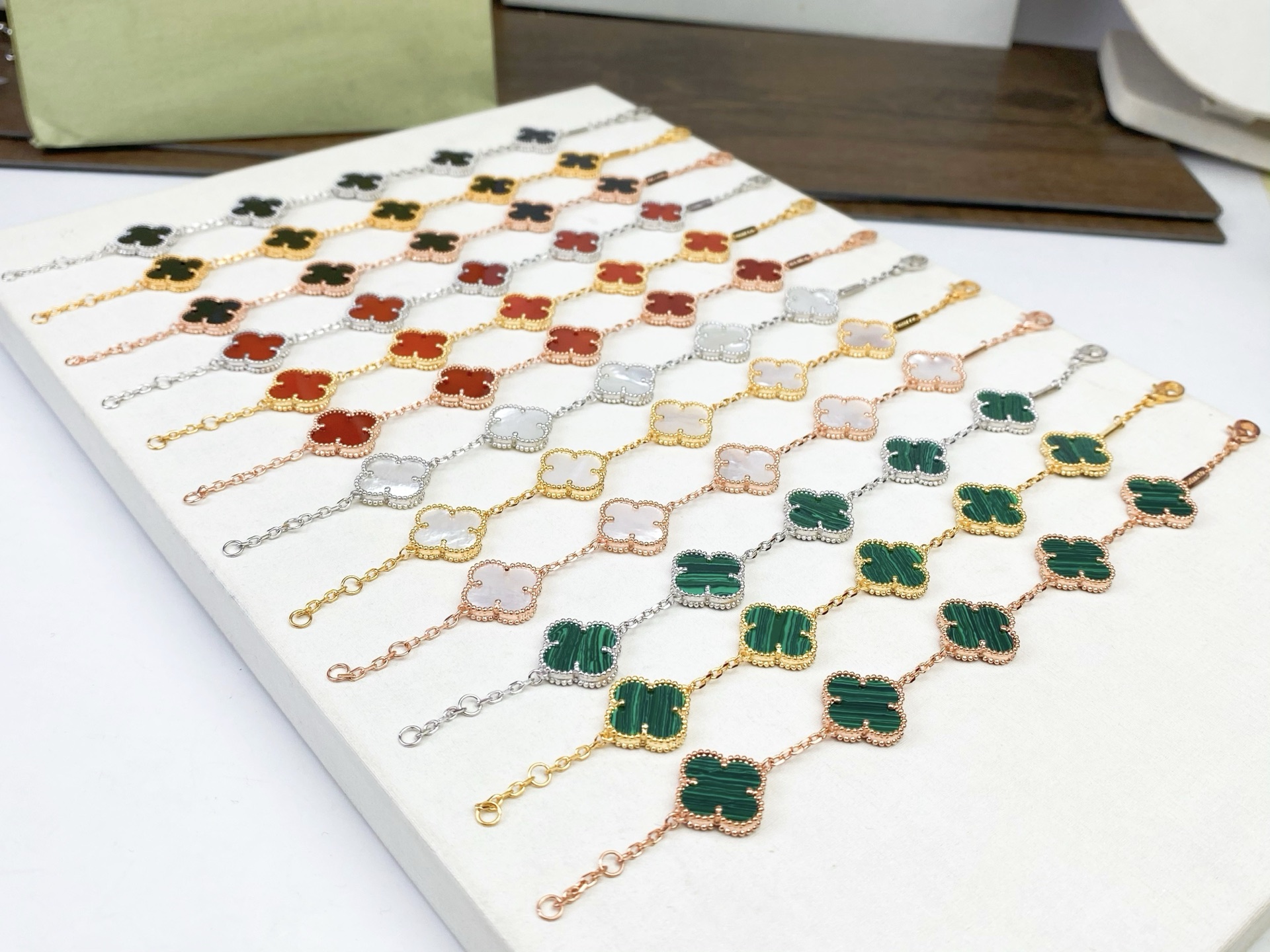 Van Cleef & Arpels Bracelet-24