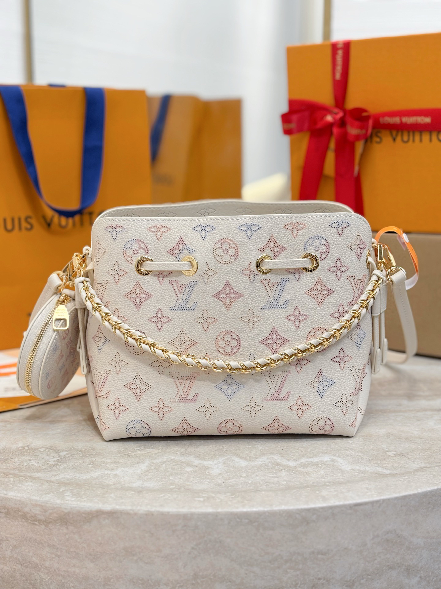 Louis Vuitton Hot New Product-178