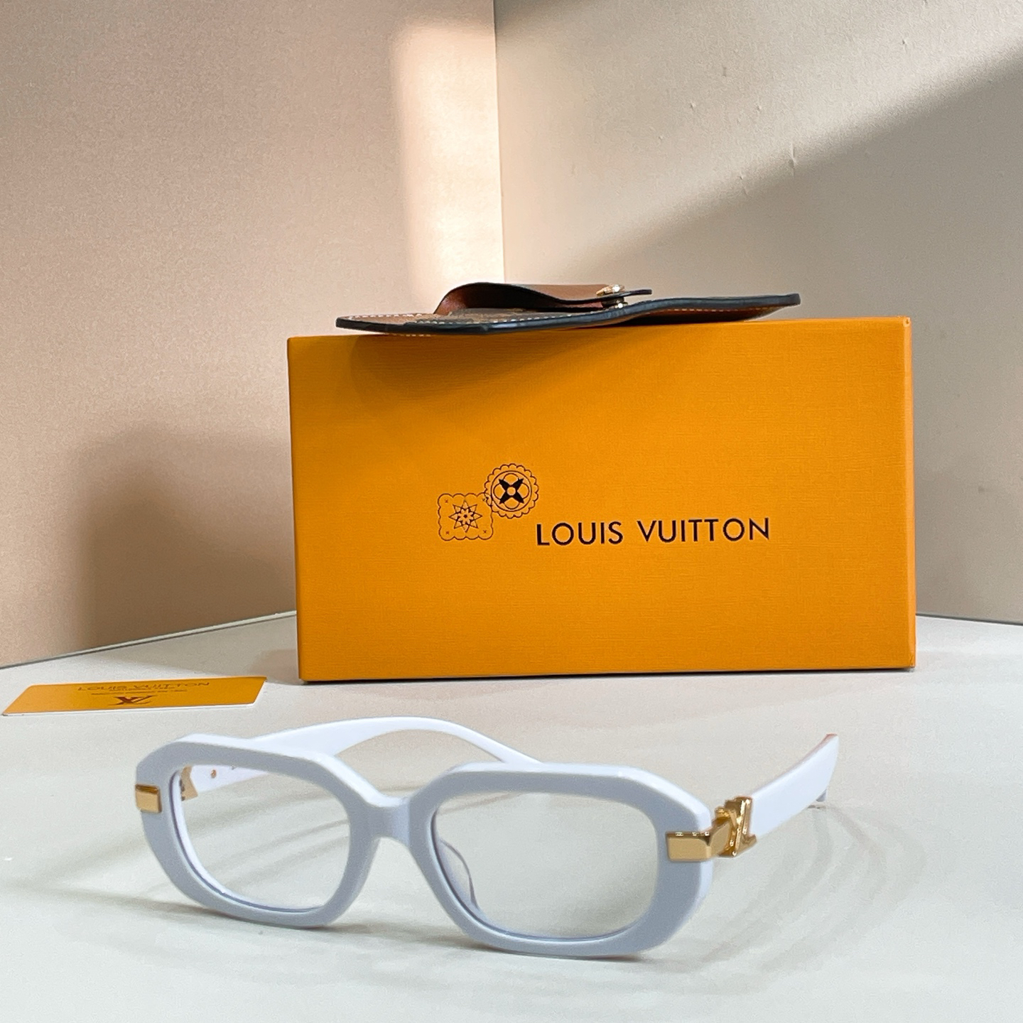 LV glasses-65