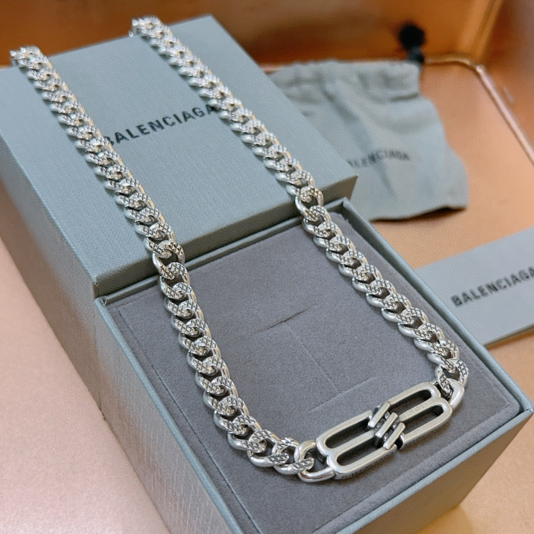 Balenciaga necklace-47