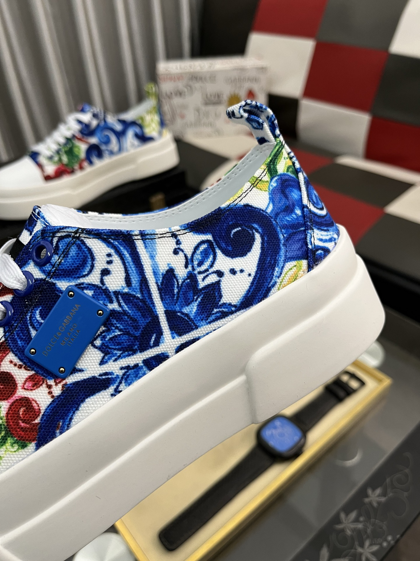 D&G Sneakers-109