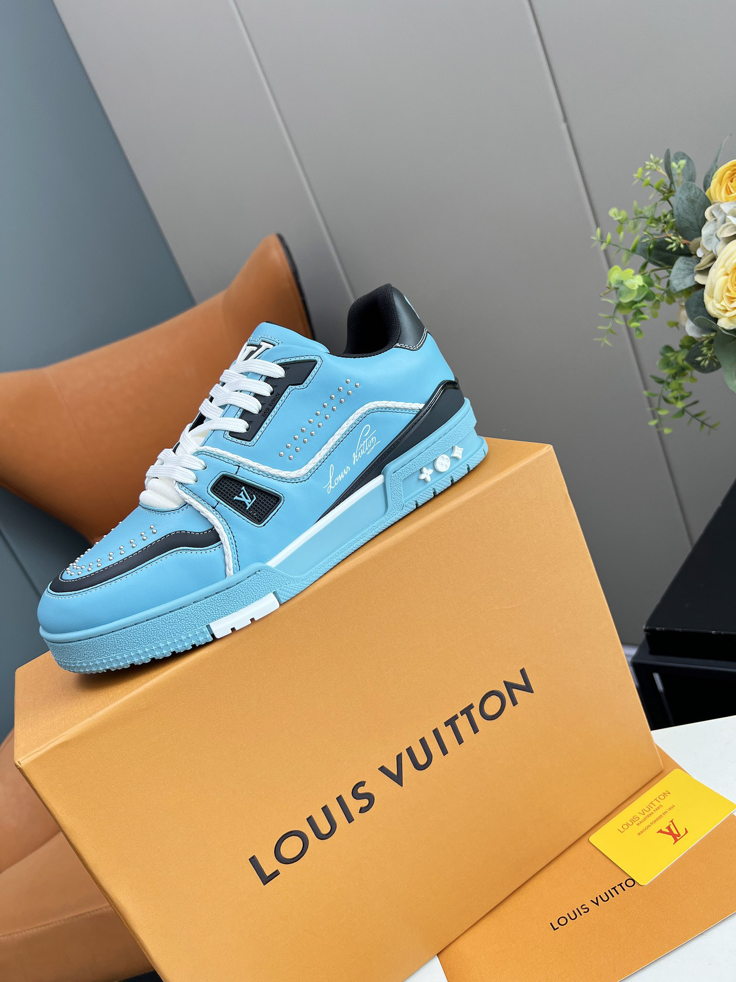 Lv Sneakers-69