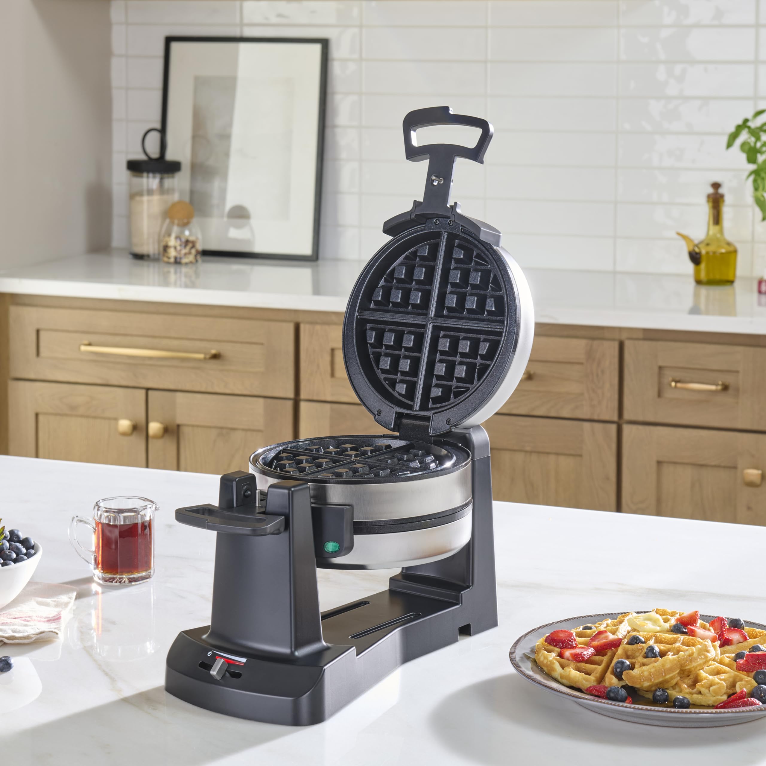 CUISINART Double Flip Belgian Waffle Maker - Stainless Steel
