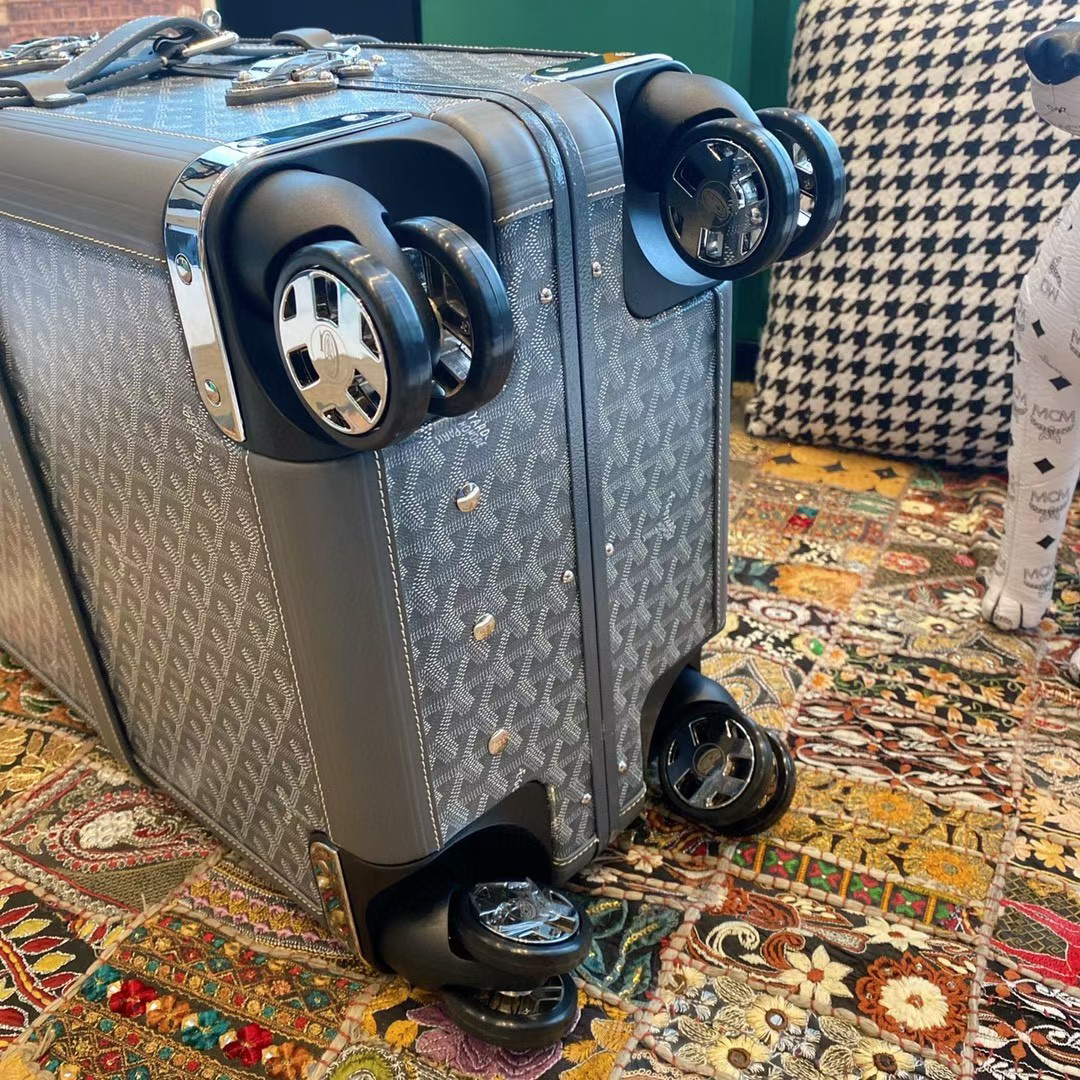 Goyard luggage-12
