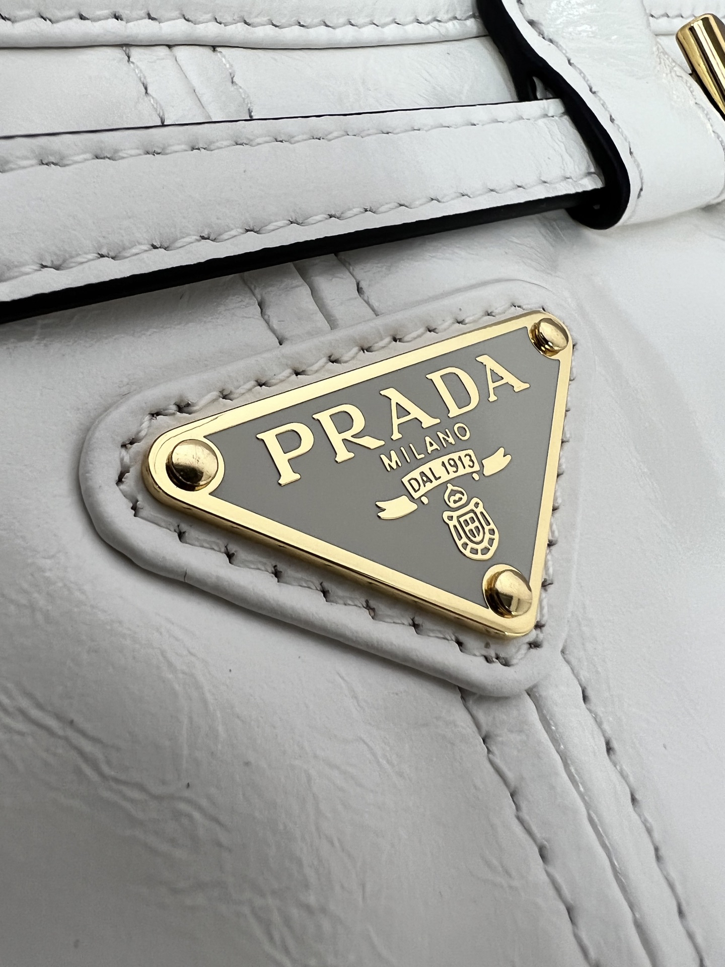 Prada Hot New Product-8