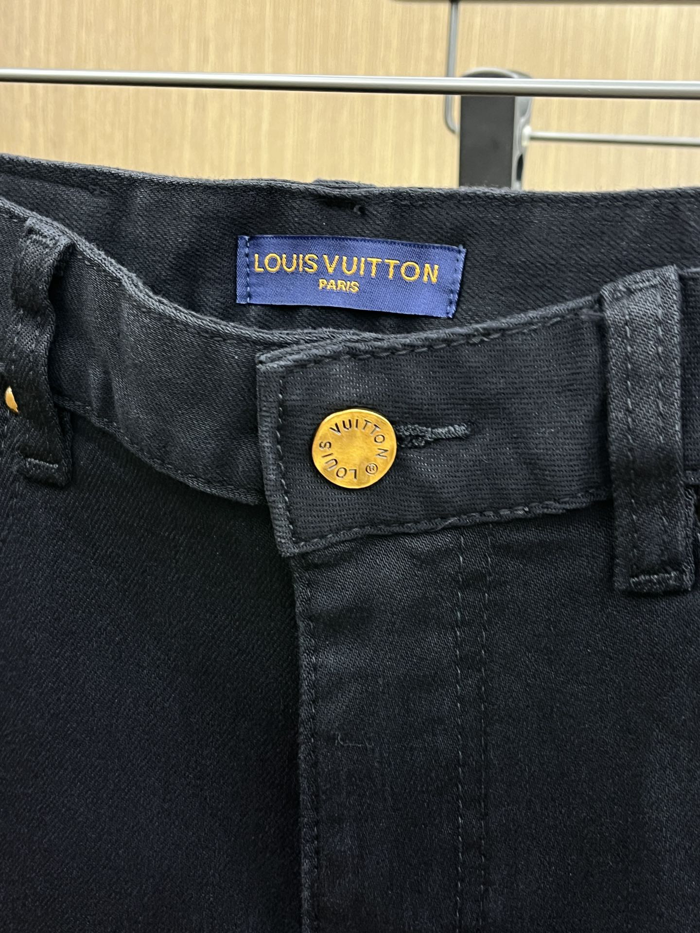 LV Clothing-21