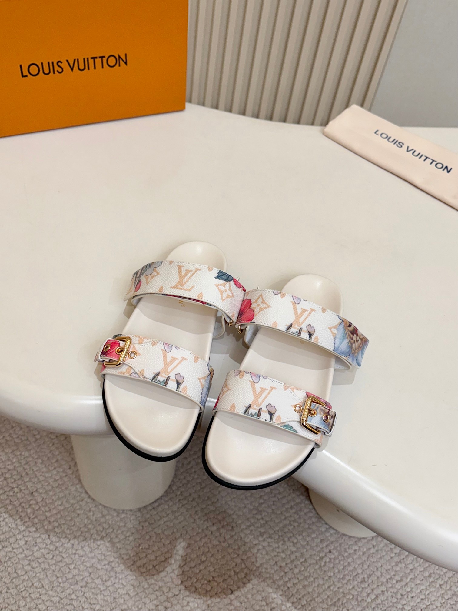 LV Summer footwear