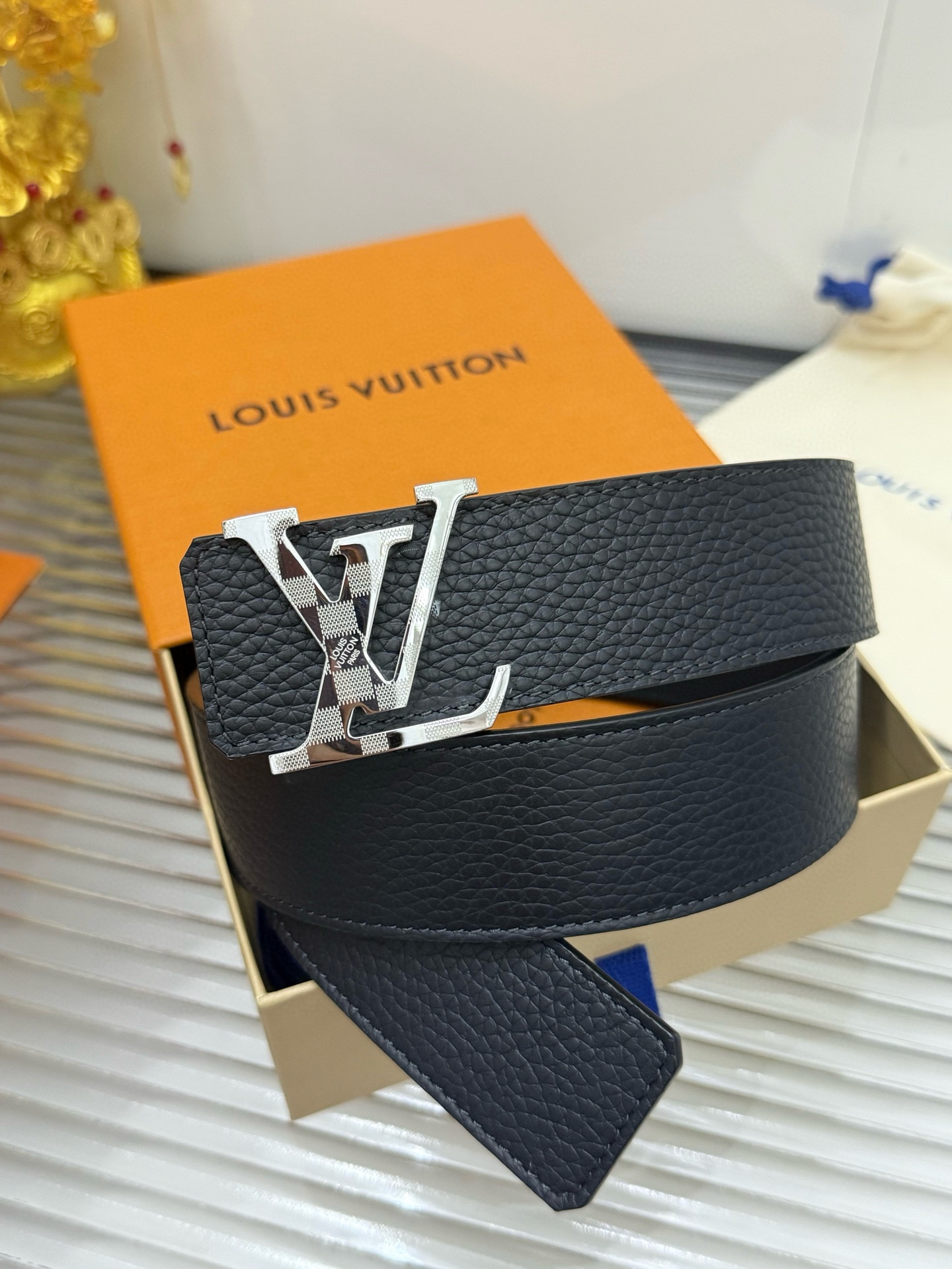 Lv belt-4