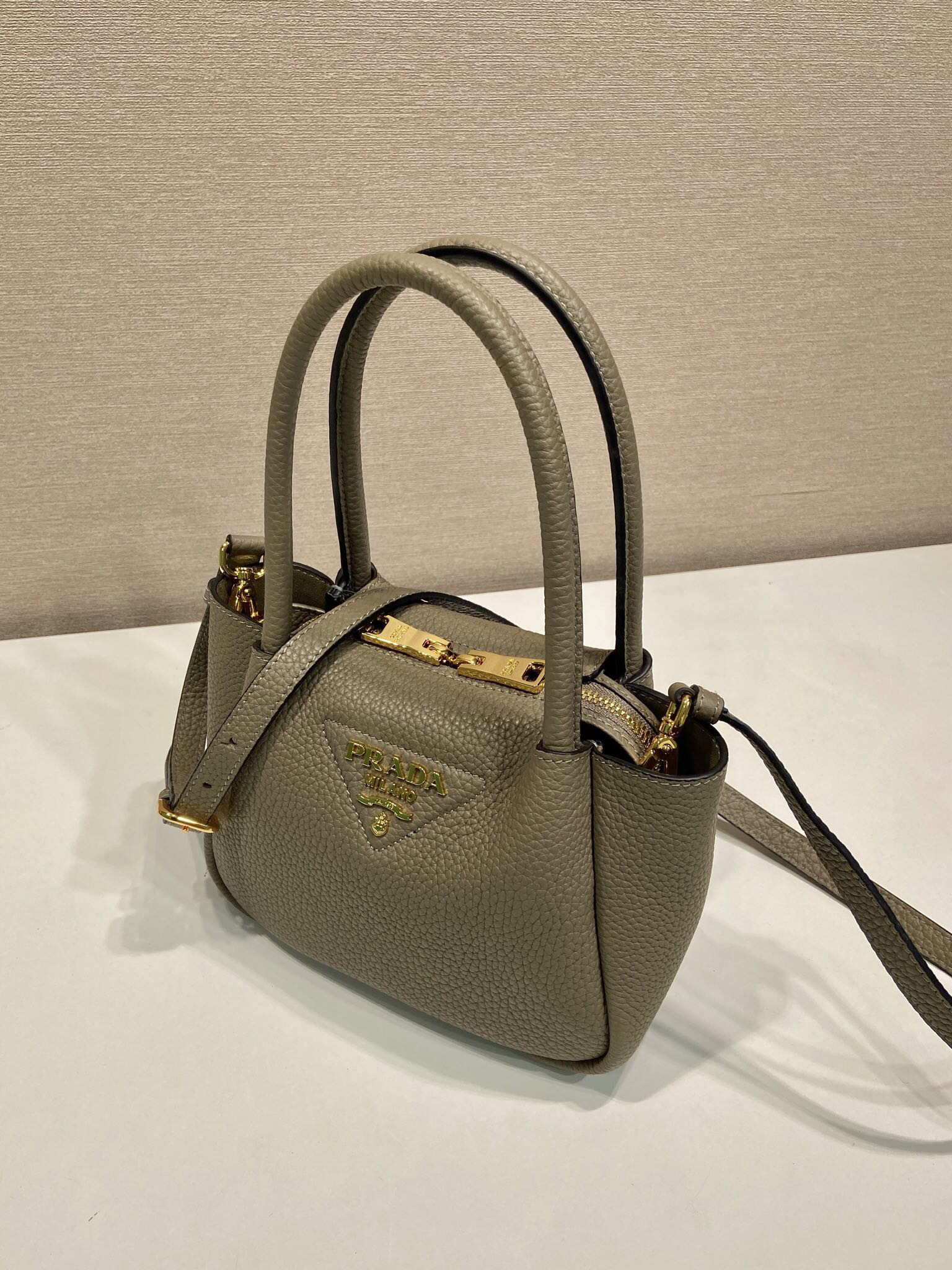 Prada Hot New Product-80