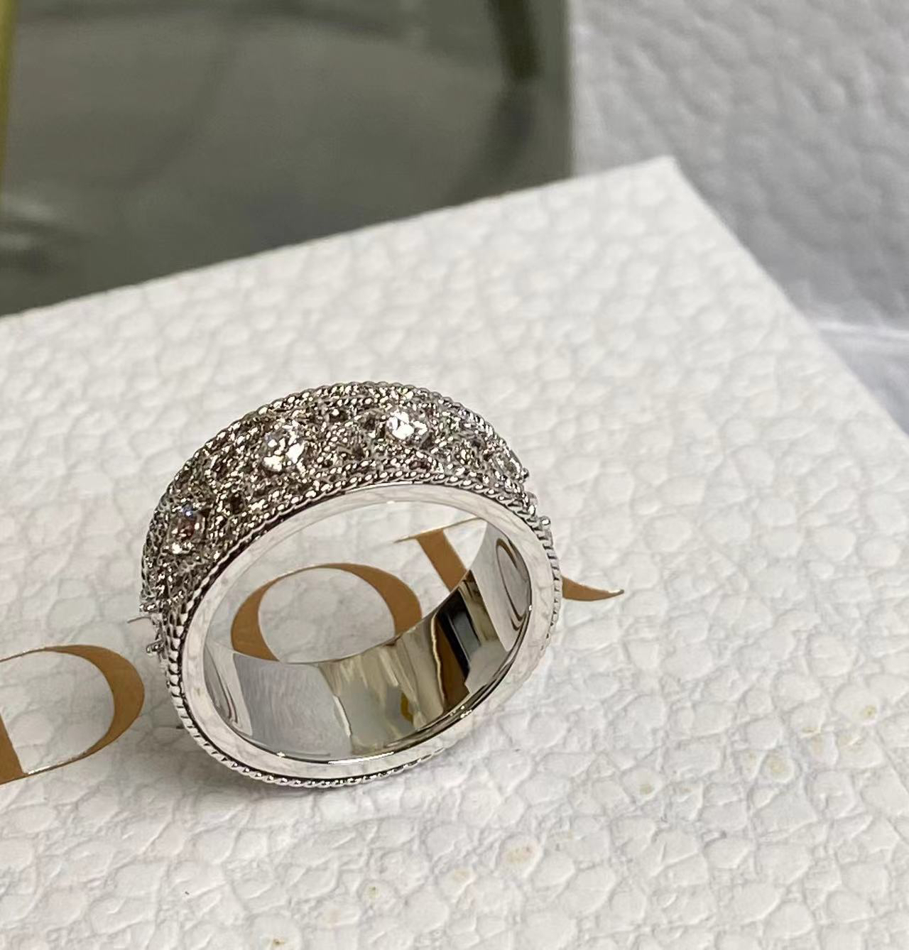 Dior ring-70