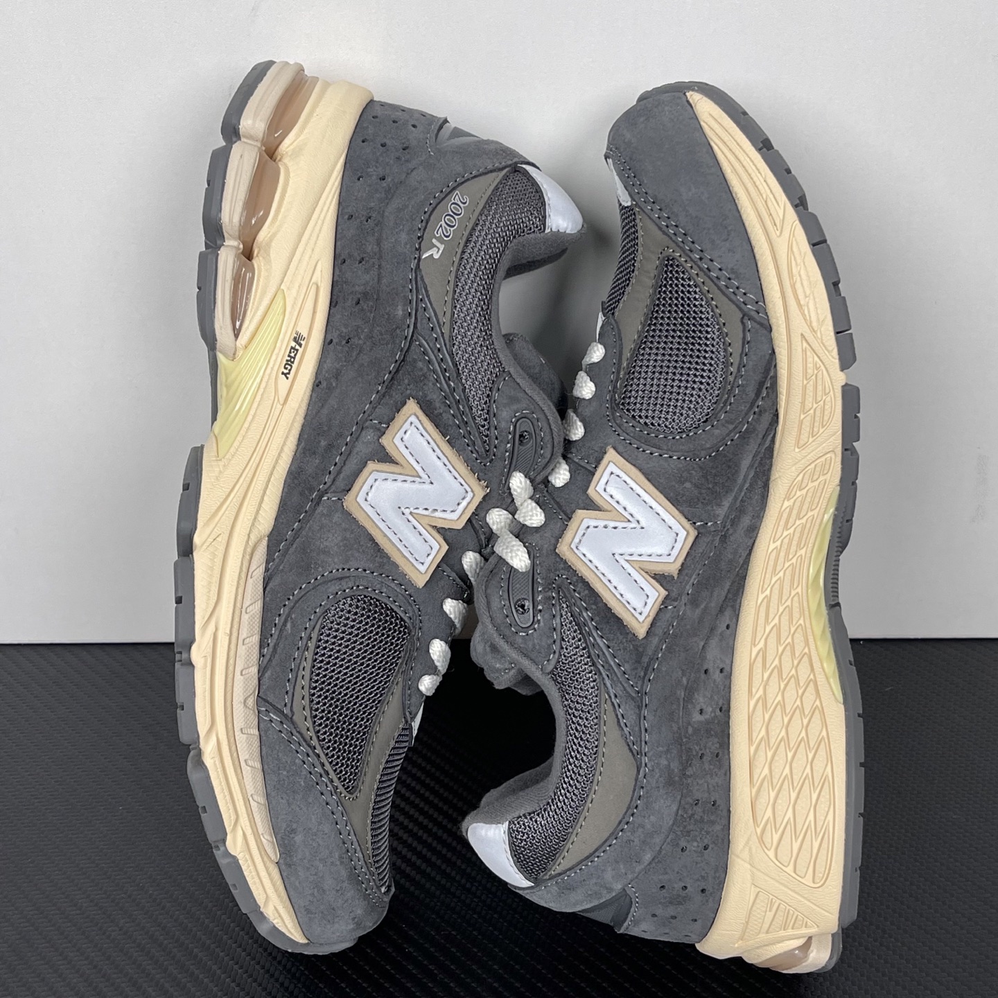 New Balance Sneakers-48