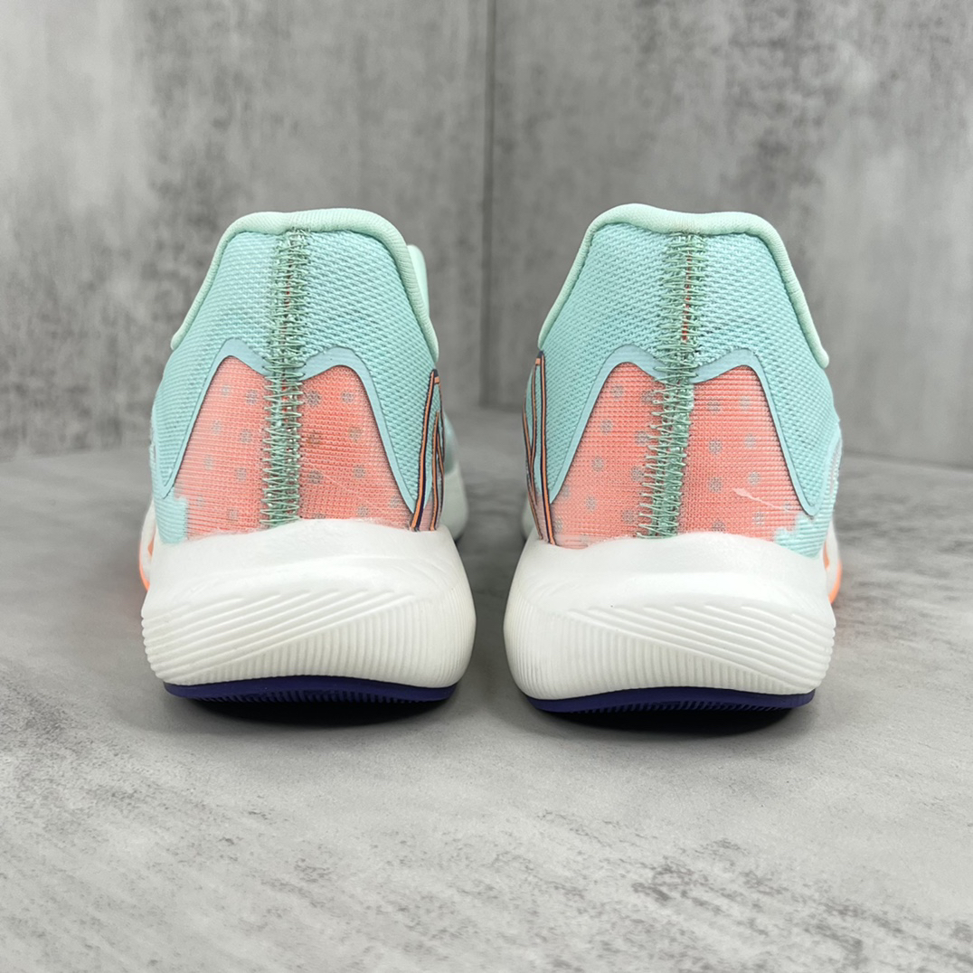 New Balance Sneakers-262