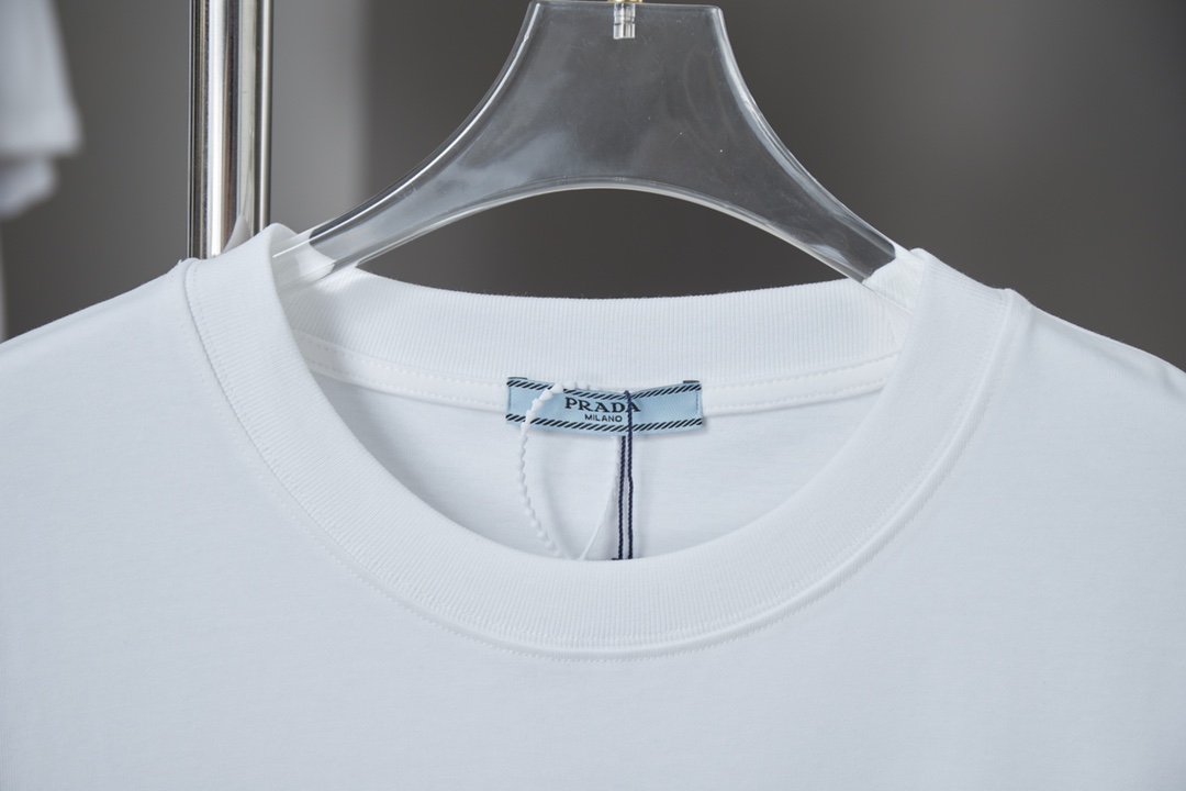 Prada clothing-232