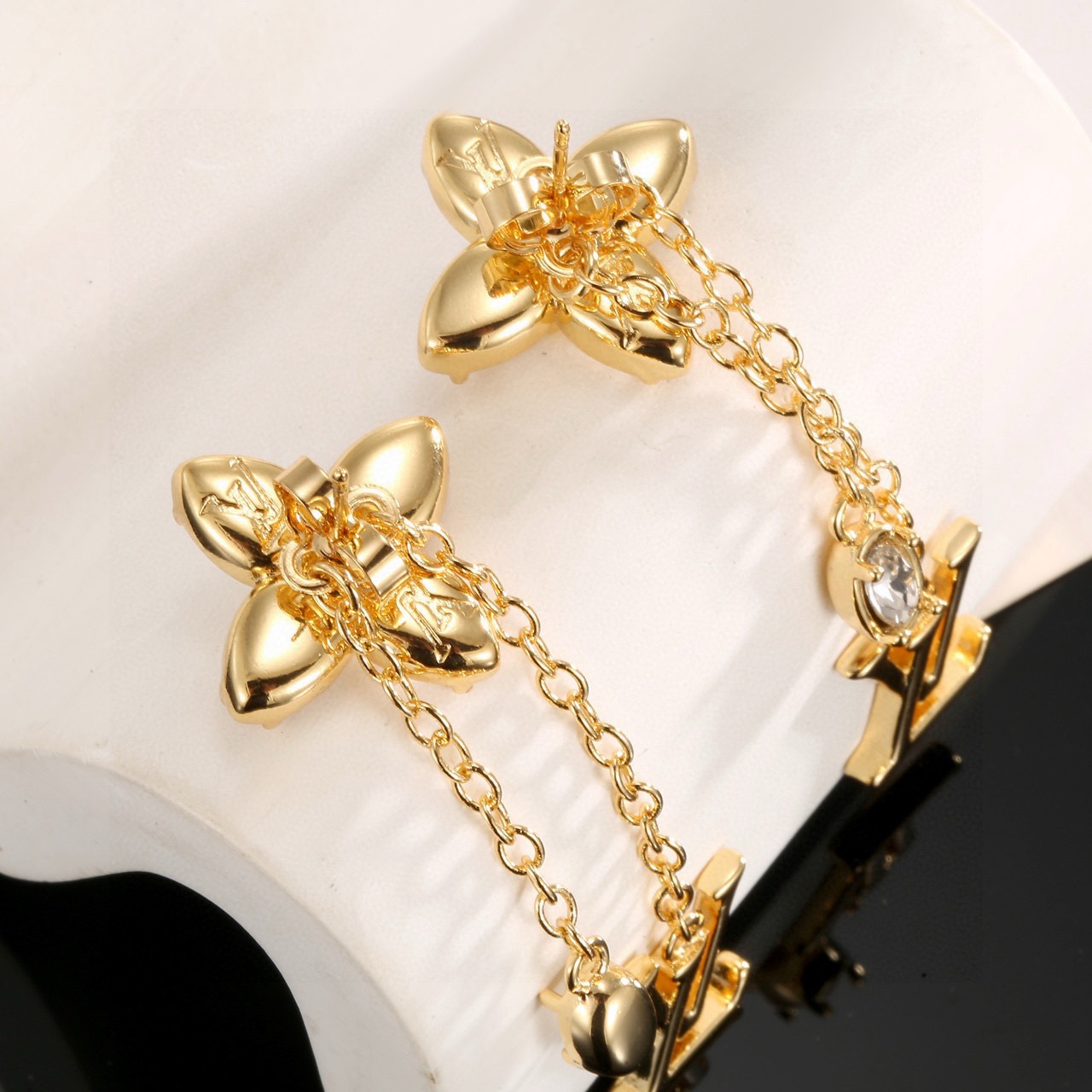 LV earrings-11