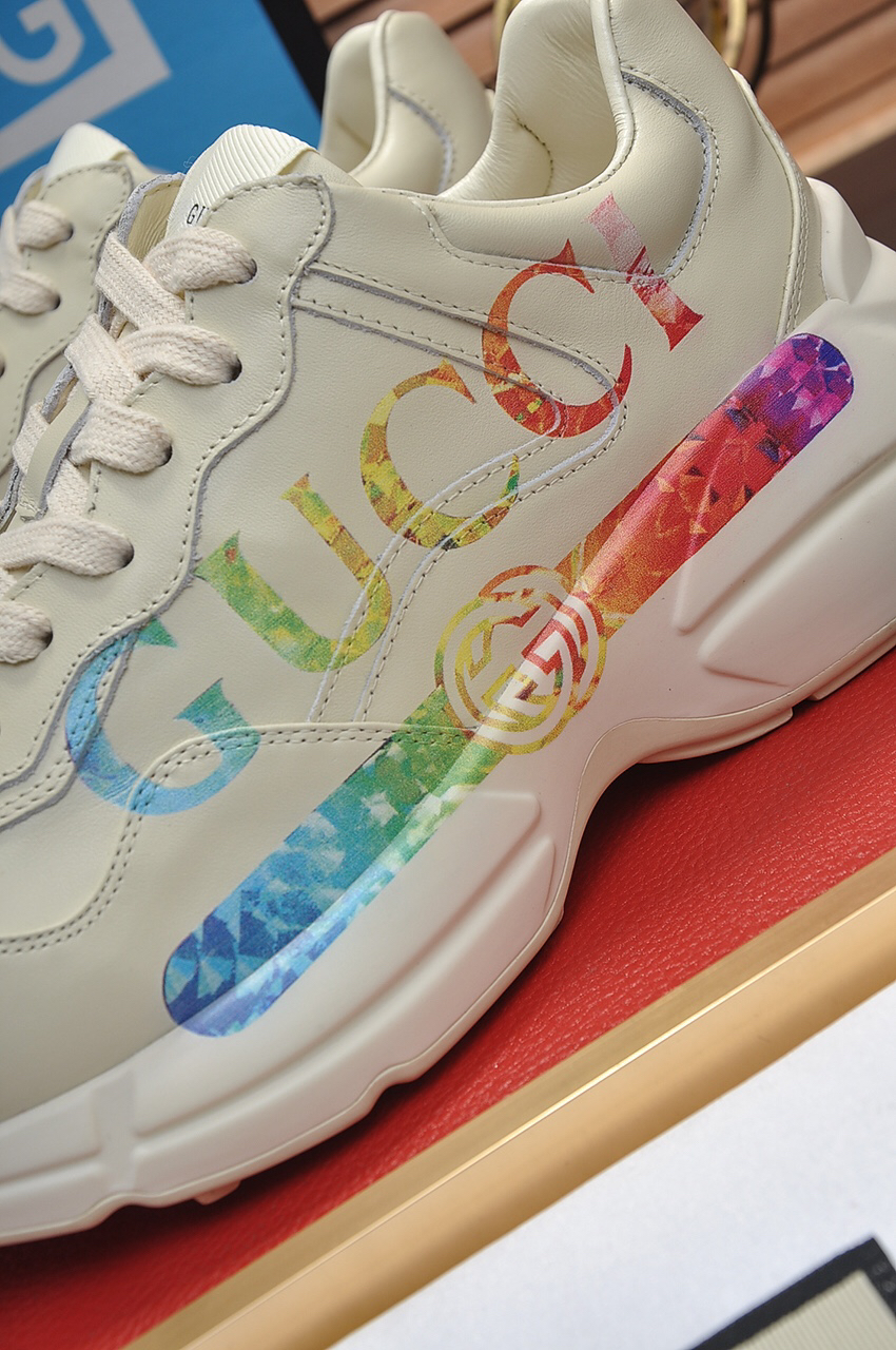 Gucci Sneakers-104