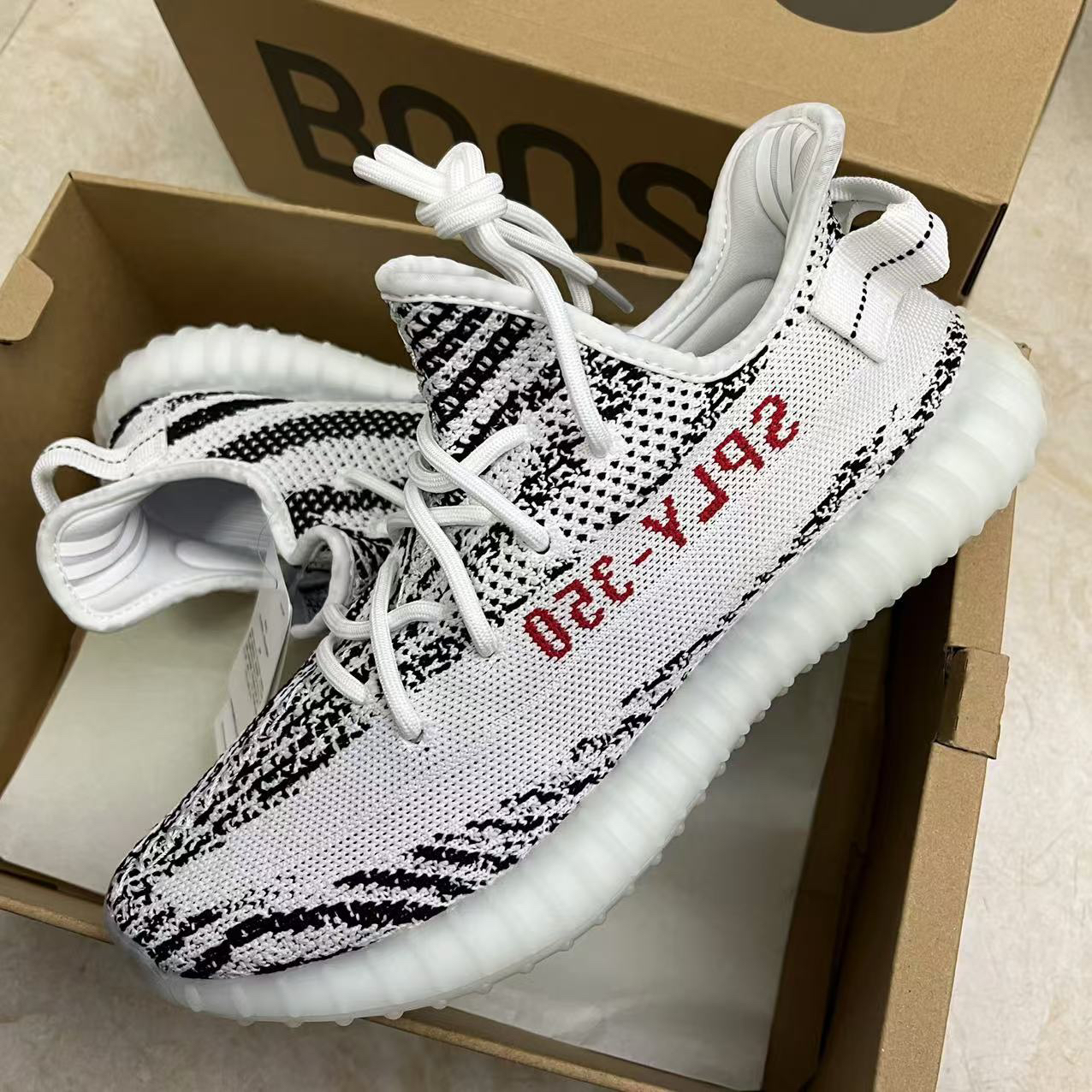 Adidas Sneakers-317
