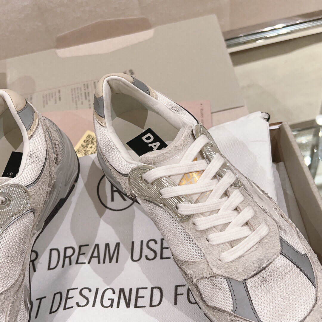 Golden Goose Sneakers-29