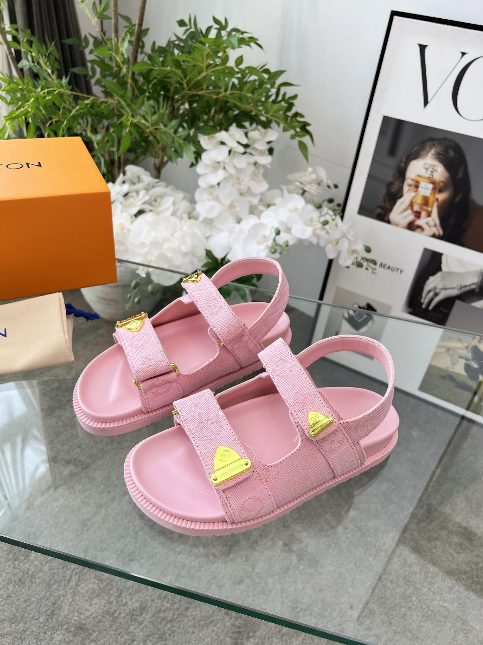 LV Summer footwear