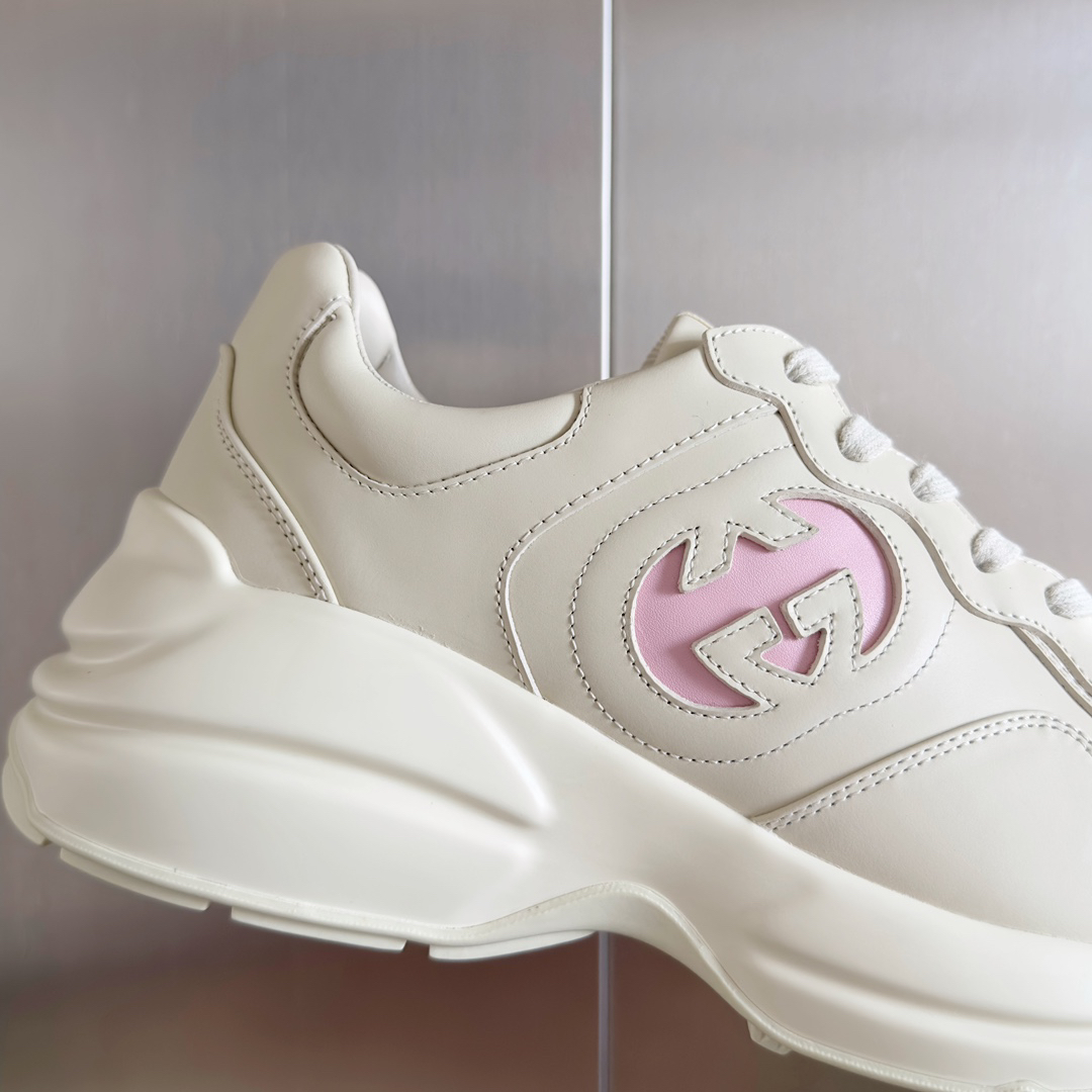 Gucci Sneakers-34