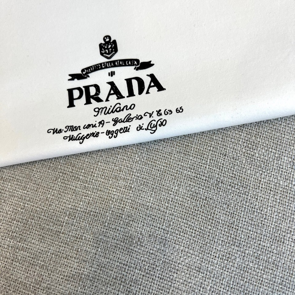 Prada clothing-266