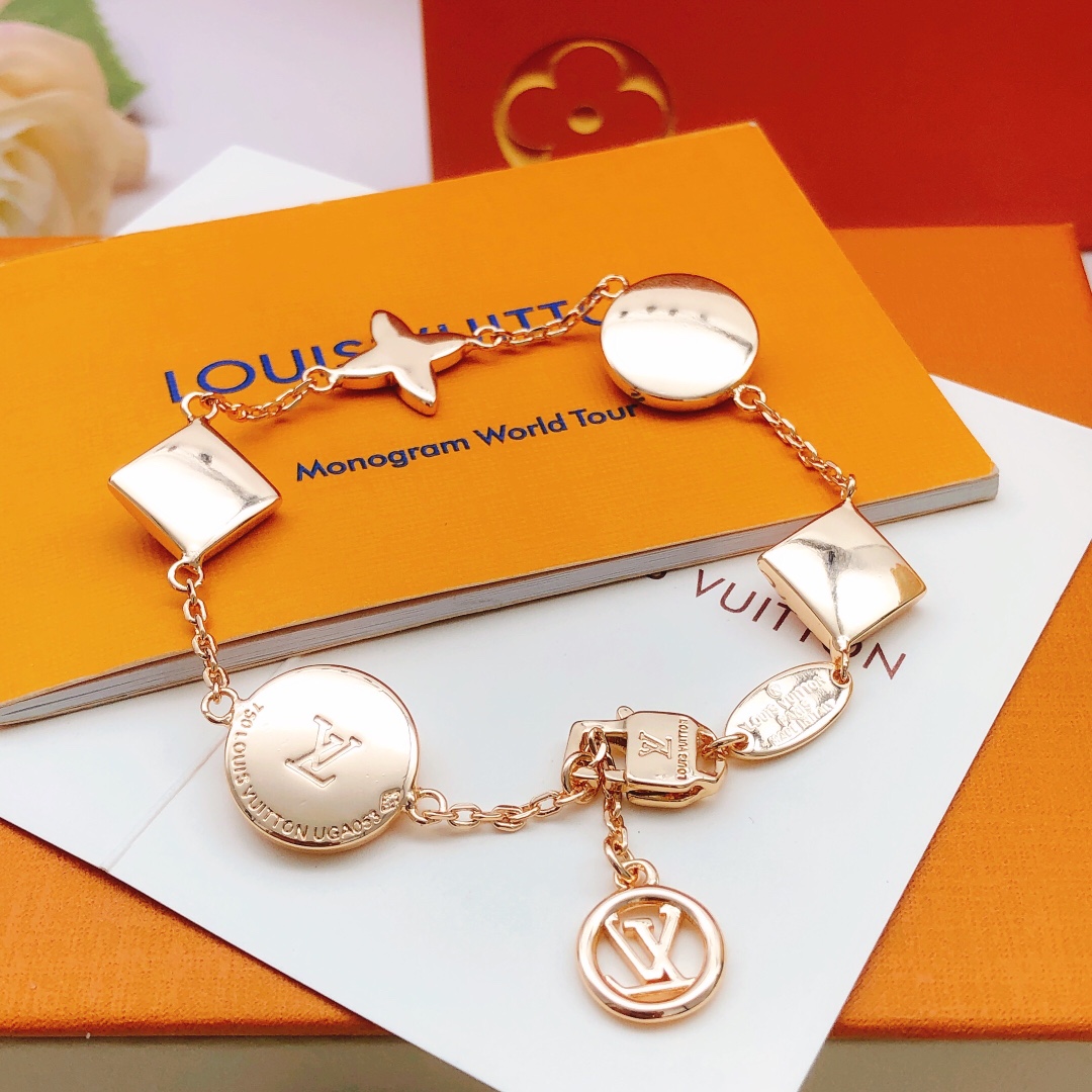 LV Bracelet-18