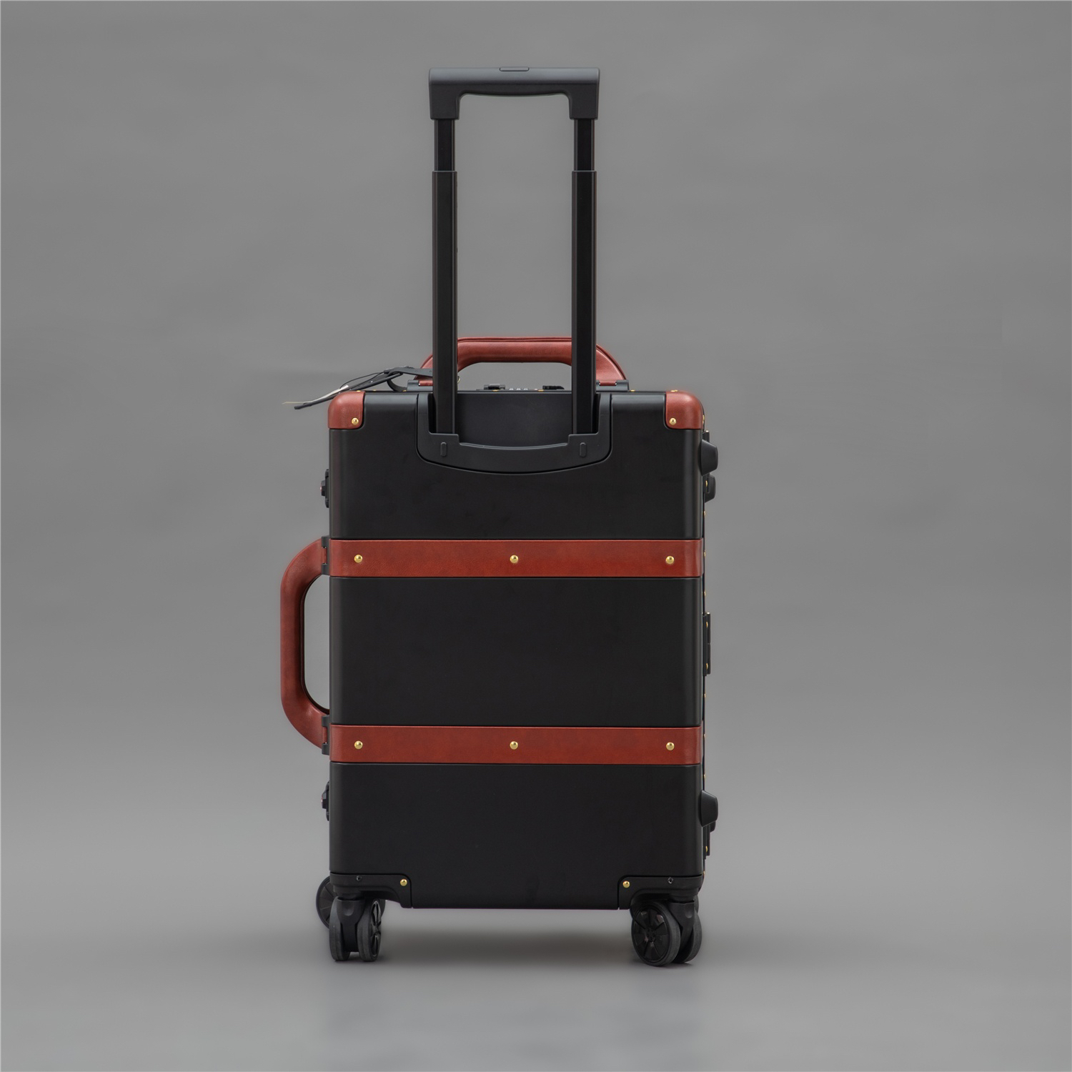 Gucci luggage-13