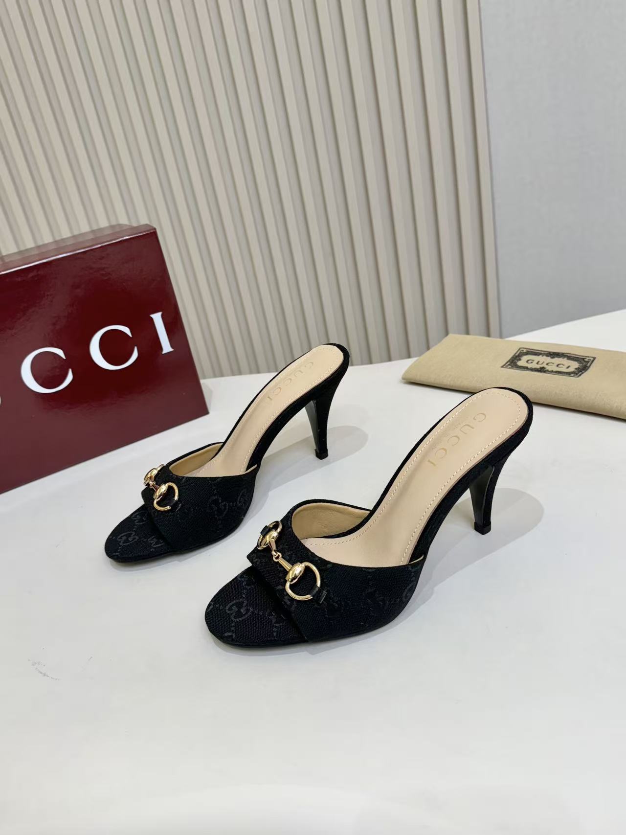 Gucci Summer footwear