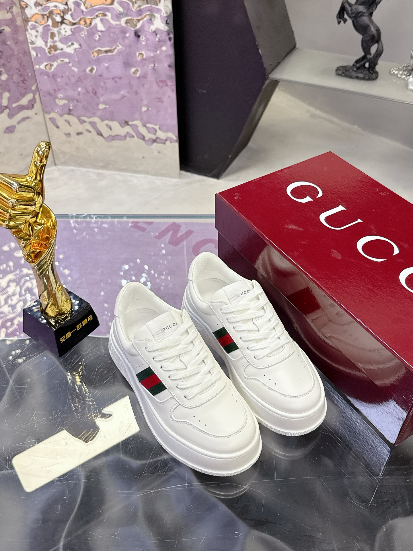 Gucci Sneakers-136