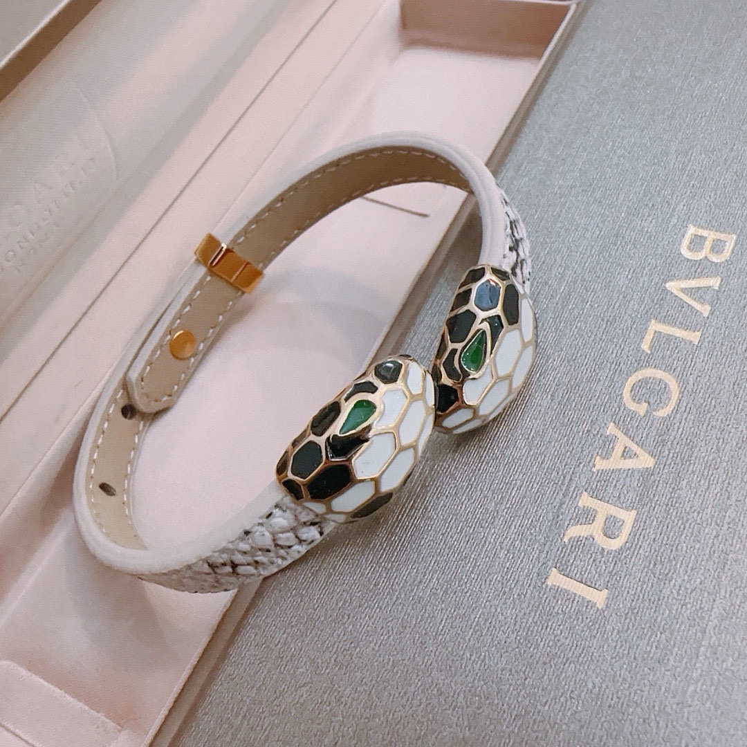 Bottega Veneta Bracelet-24