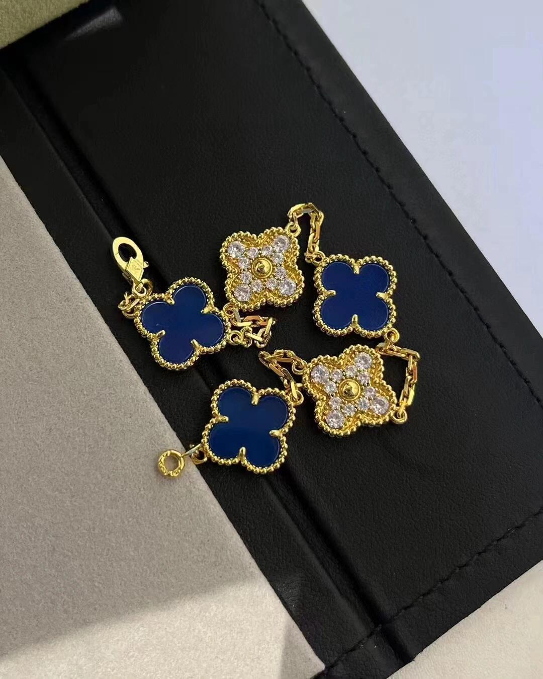 Van Cleef & Arpels Bracelet-7