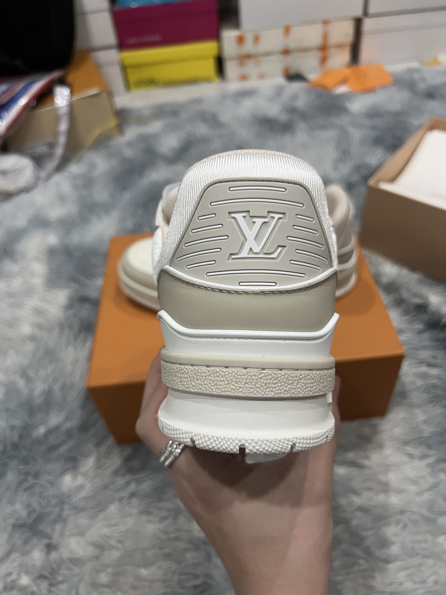 Lv Sneakers-78