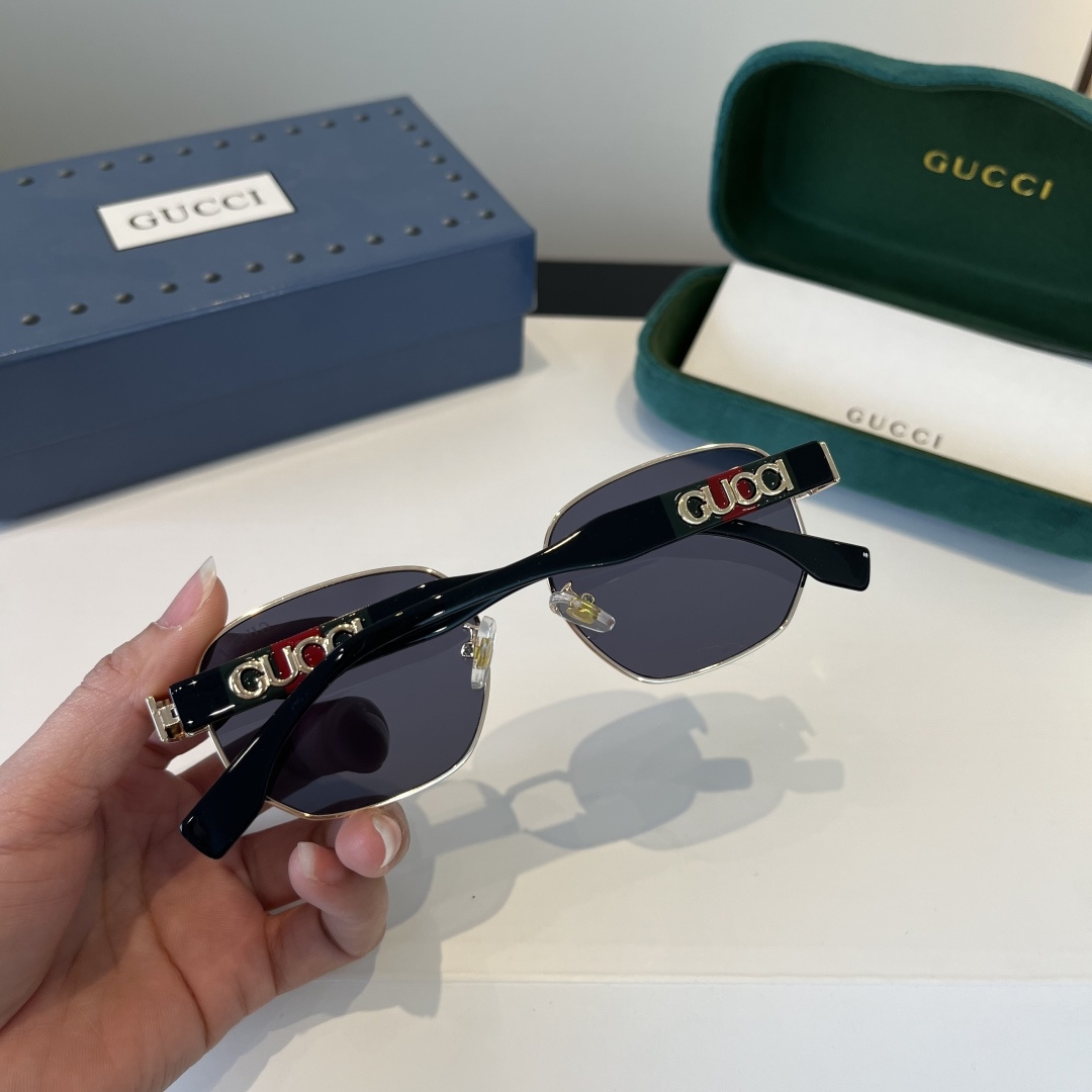 Gucci glasses-45
