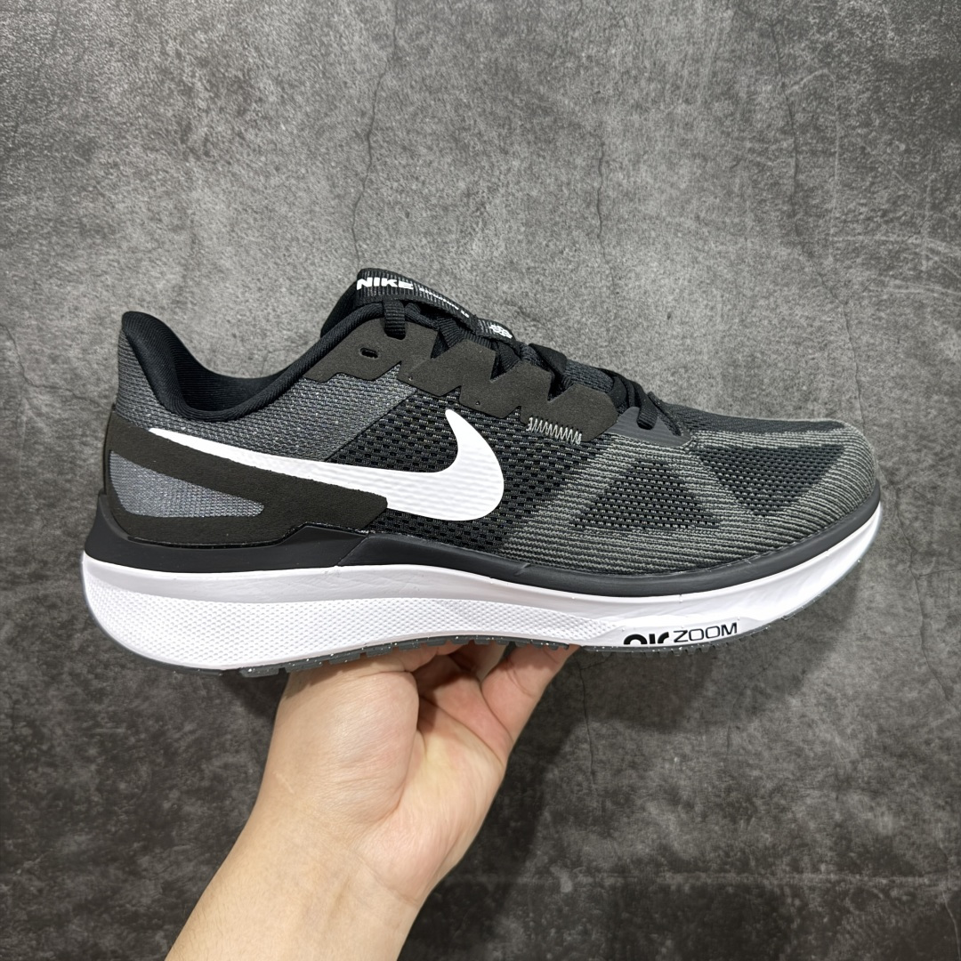 Nike Sneakers-180